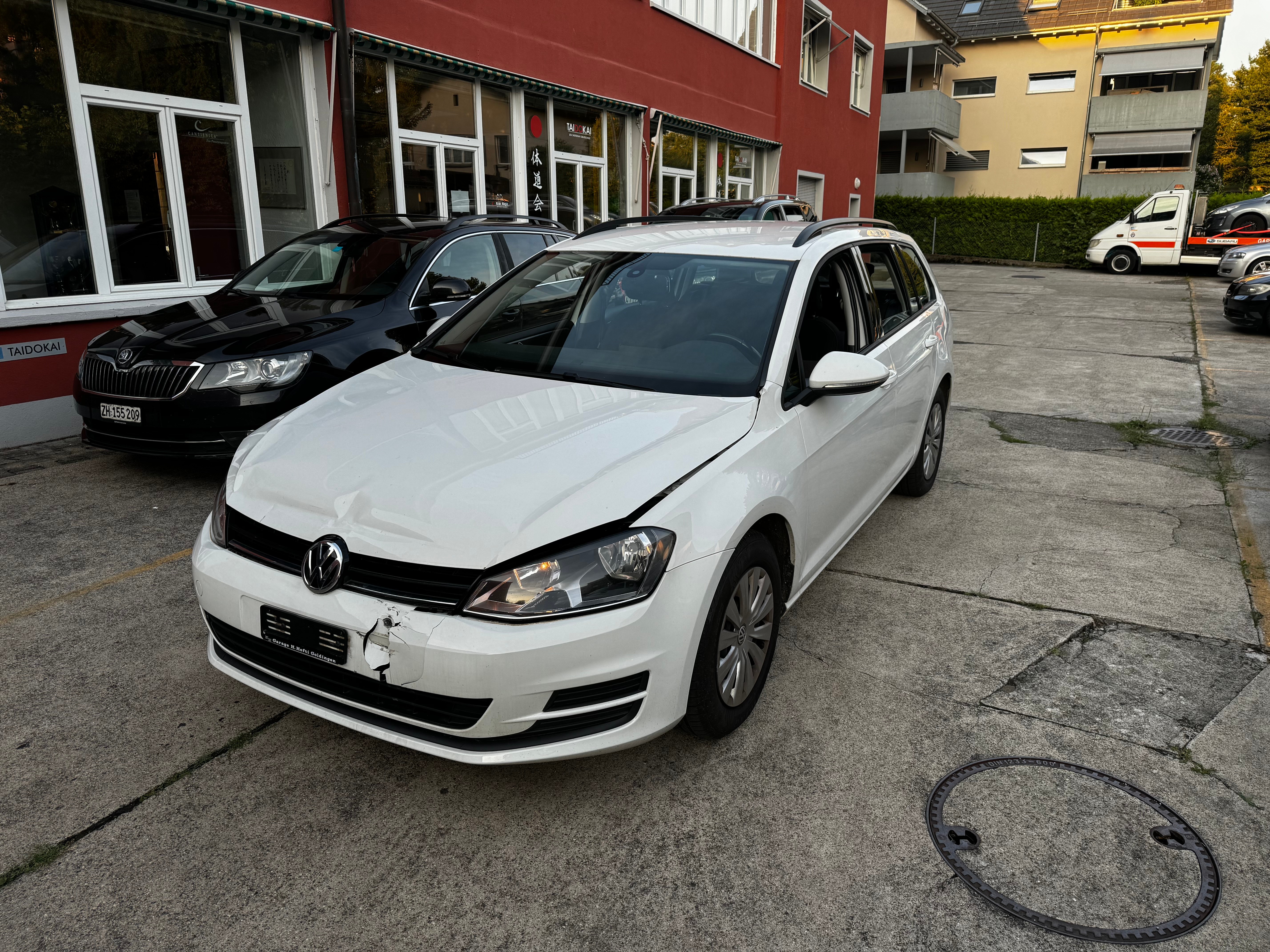 VW Golf Variant 1.6 TDI Trendline 4Motion