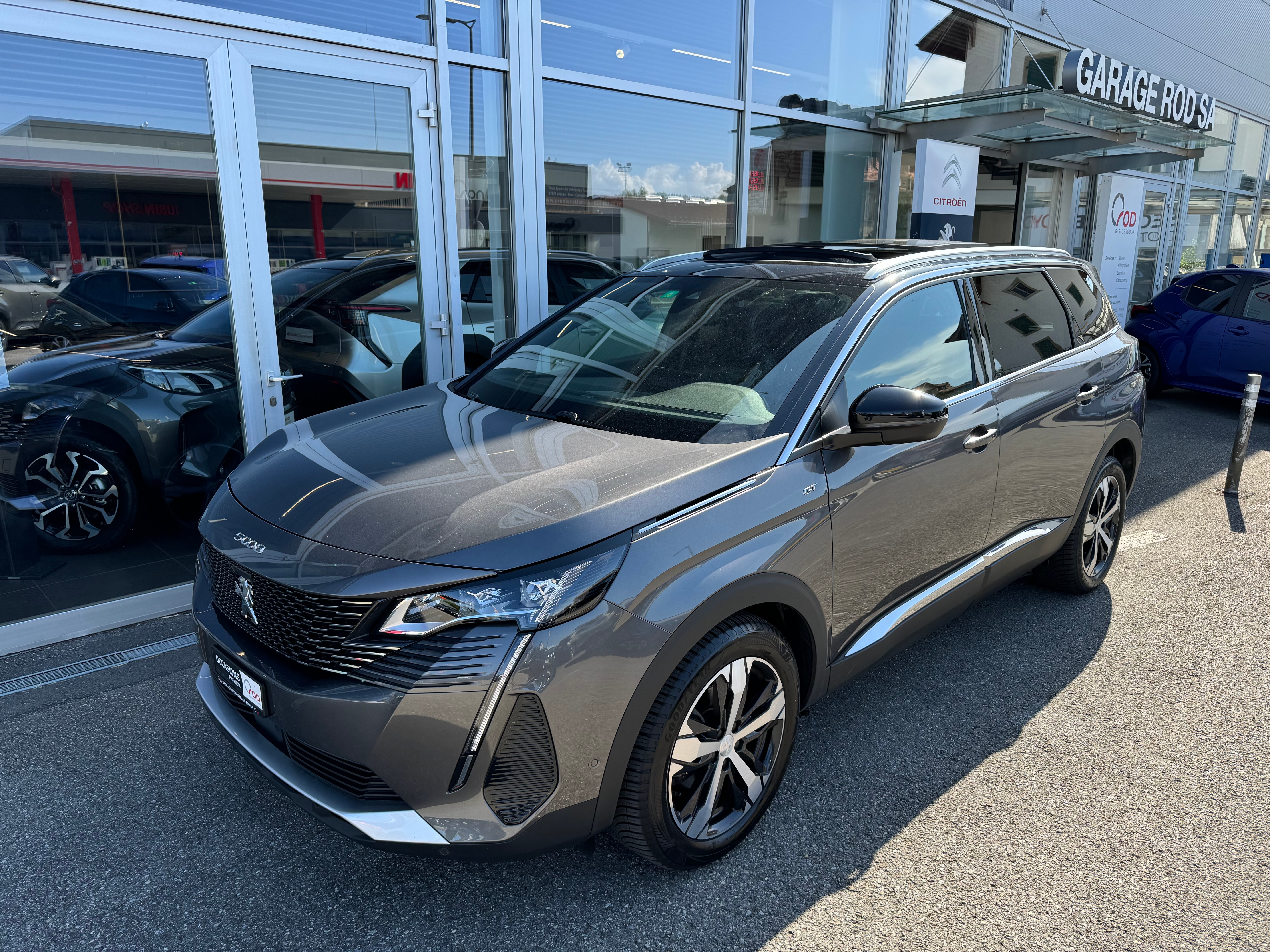 PEUGEOT 5008 1.5 BlueHDi GT EAT8