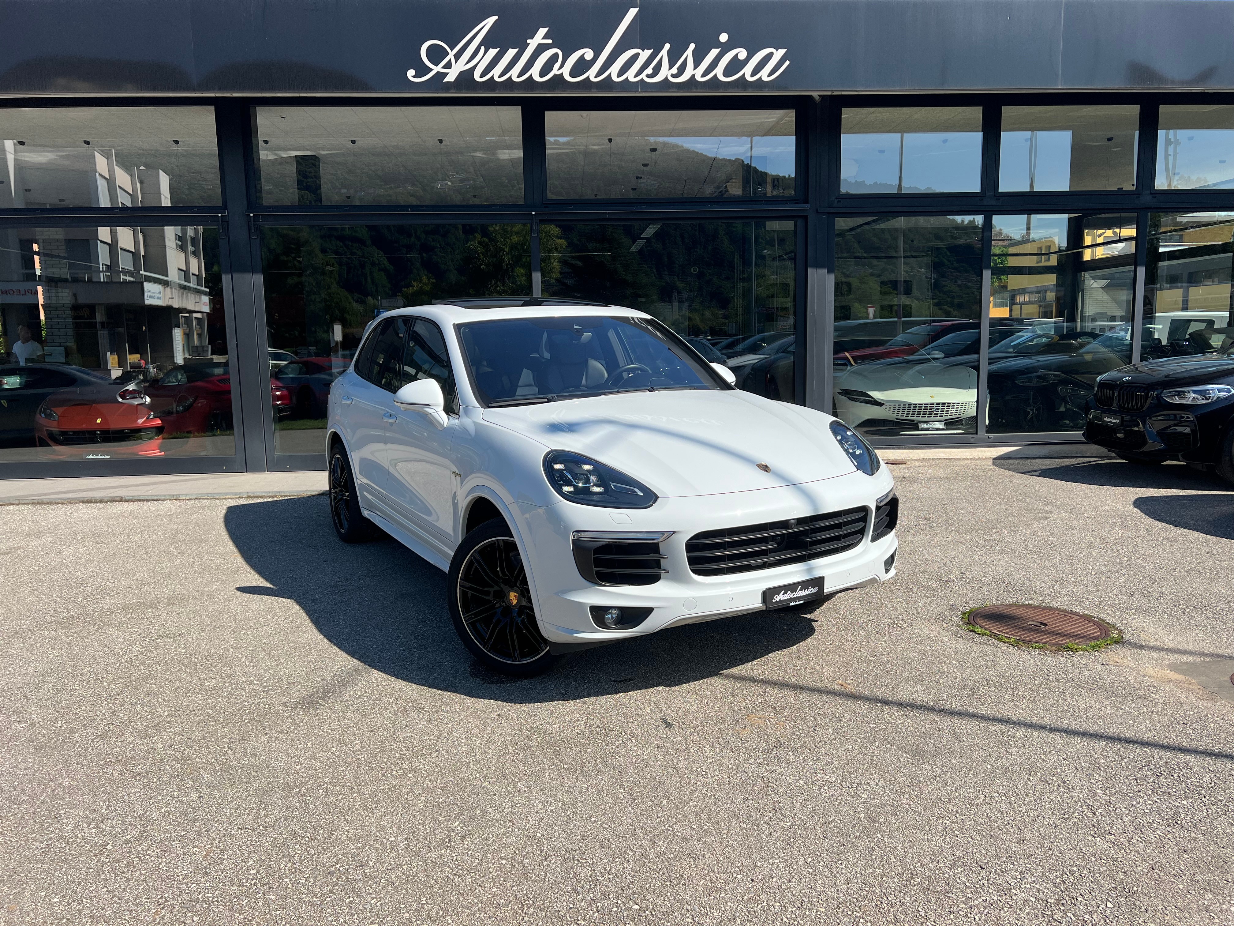 PORSCHE Cayenne S E-Hybrid Platinum Edition