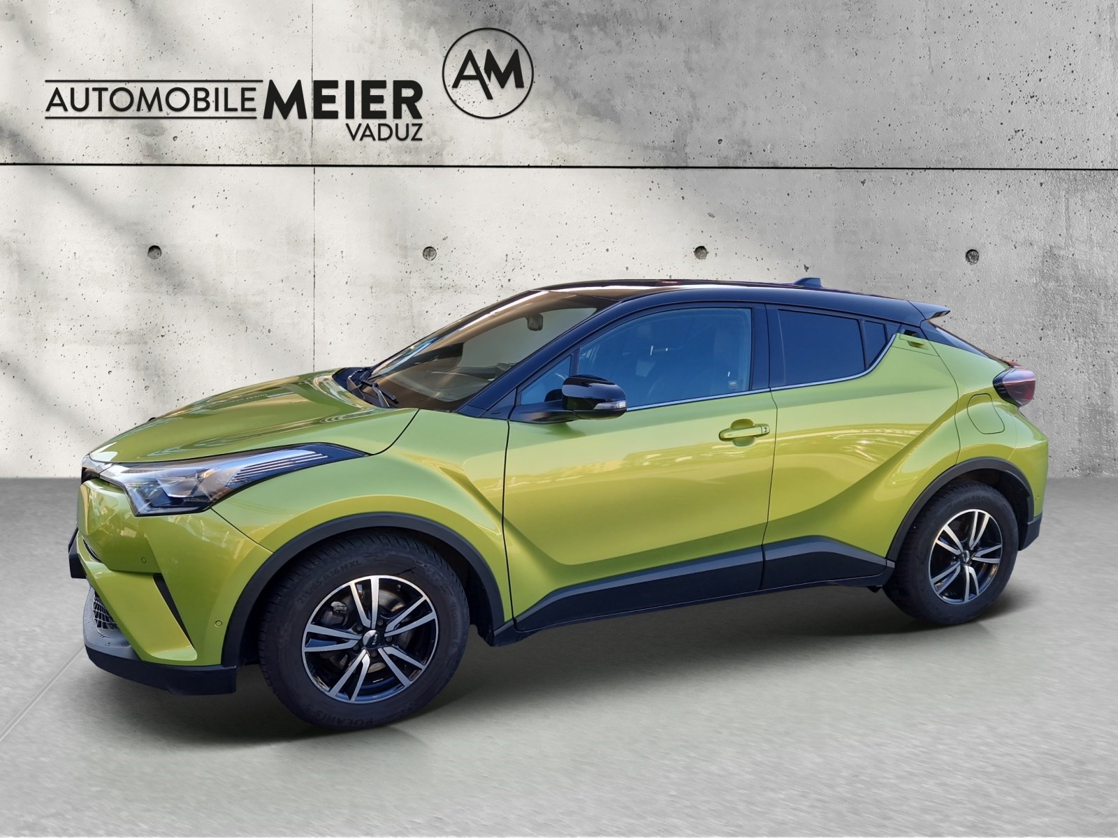 TOYOTA C-HR 1.8 VVTi HSD Neon Lime