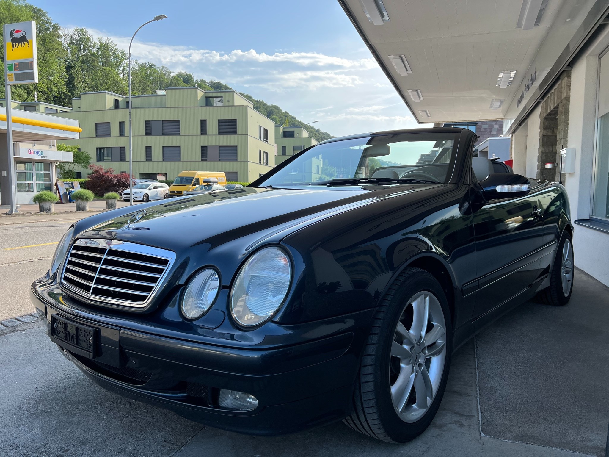 MERCEDES-BENZ CLK 320 Elégance Automatic