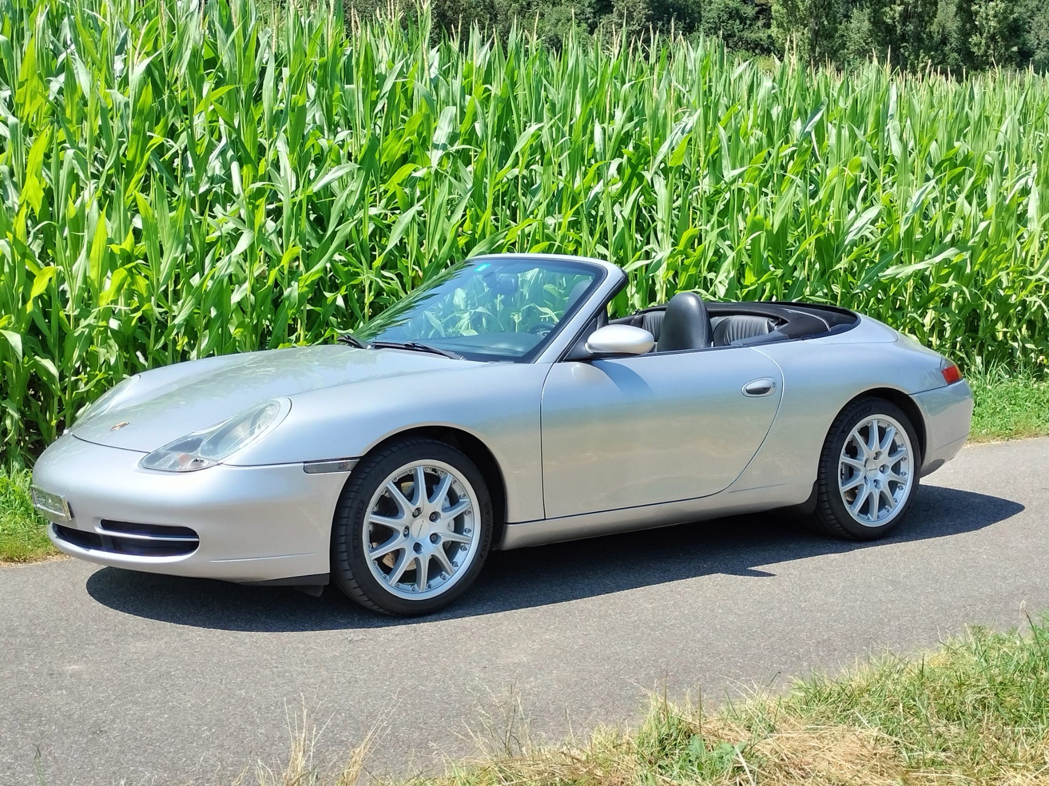 PORSCHE 911 Carrera 4 Cabrio