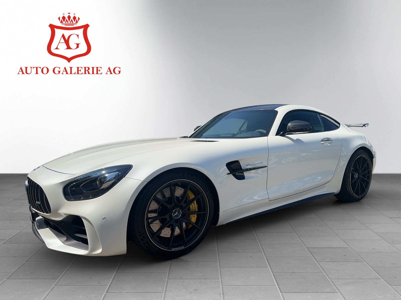 MERCEDES-BENZ AMG GT R Speedshift DCT