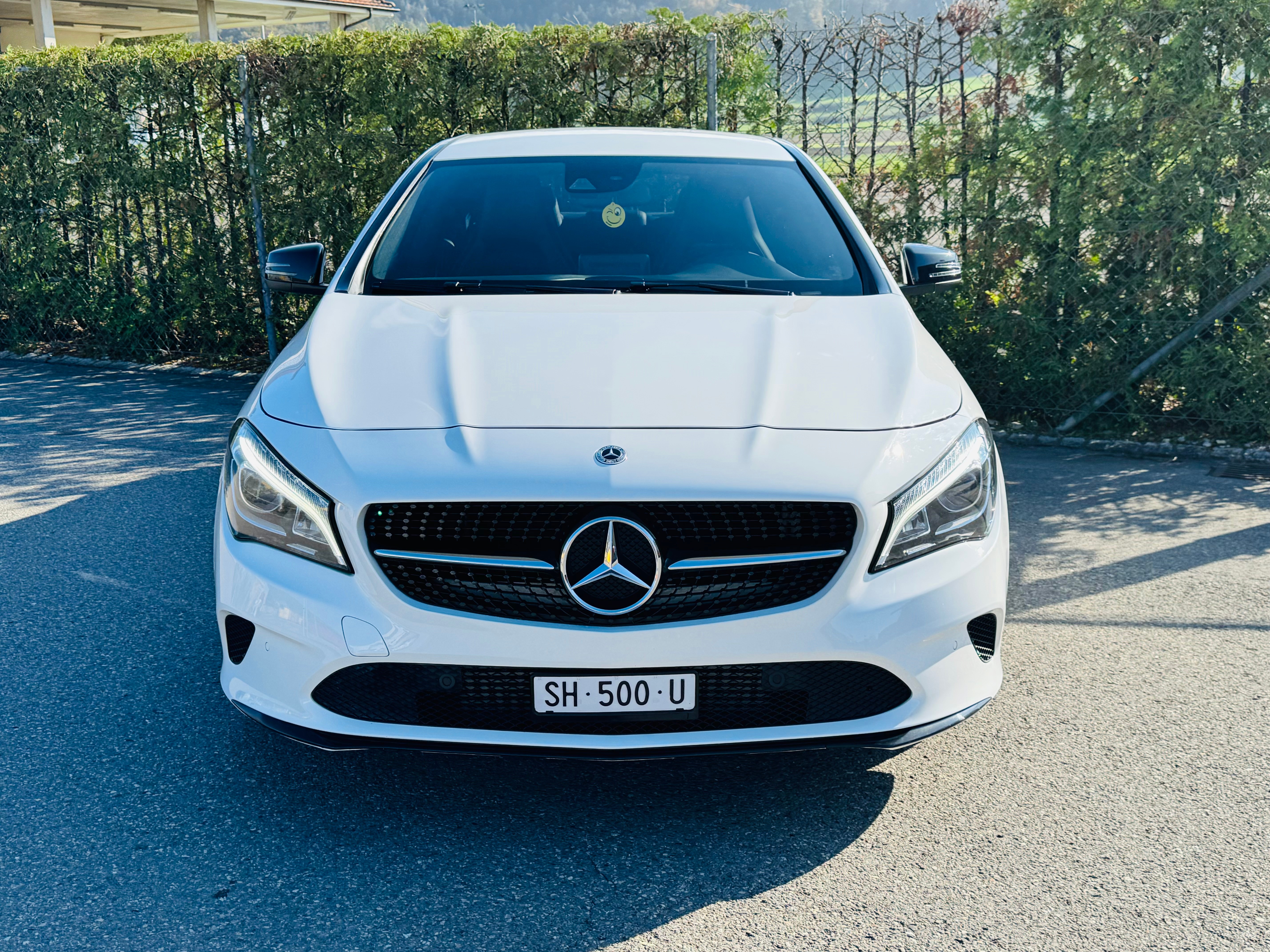 MERCEDES-BENZ CLA 200 Night Star 7G-DCT