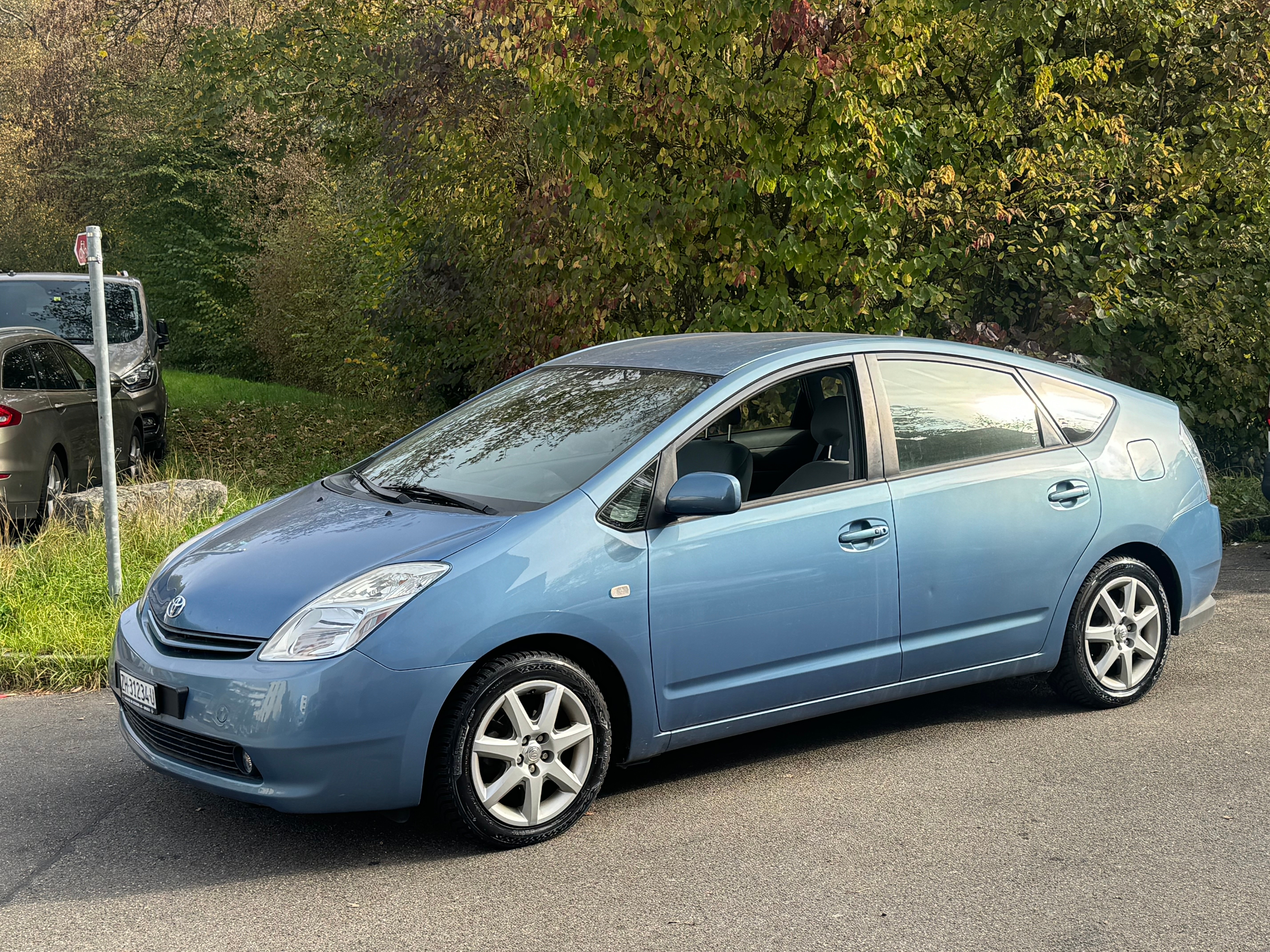 TOYOTA Prius 1.5 16V Hybrid