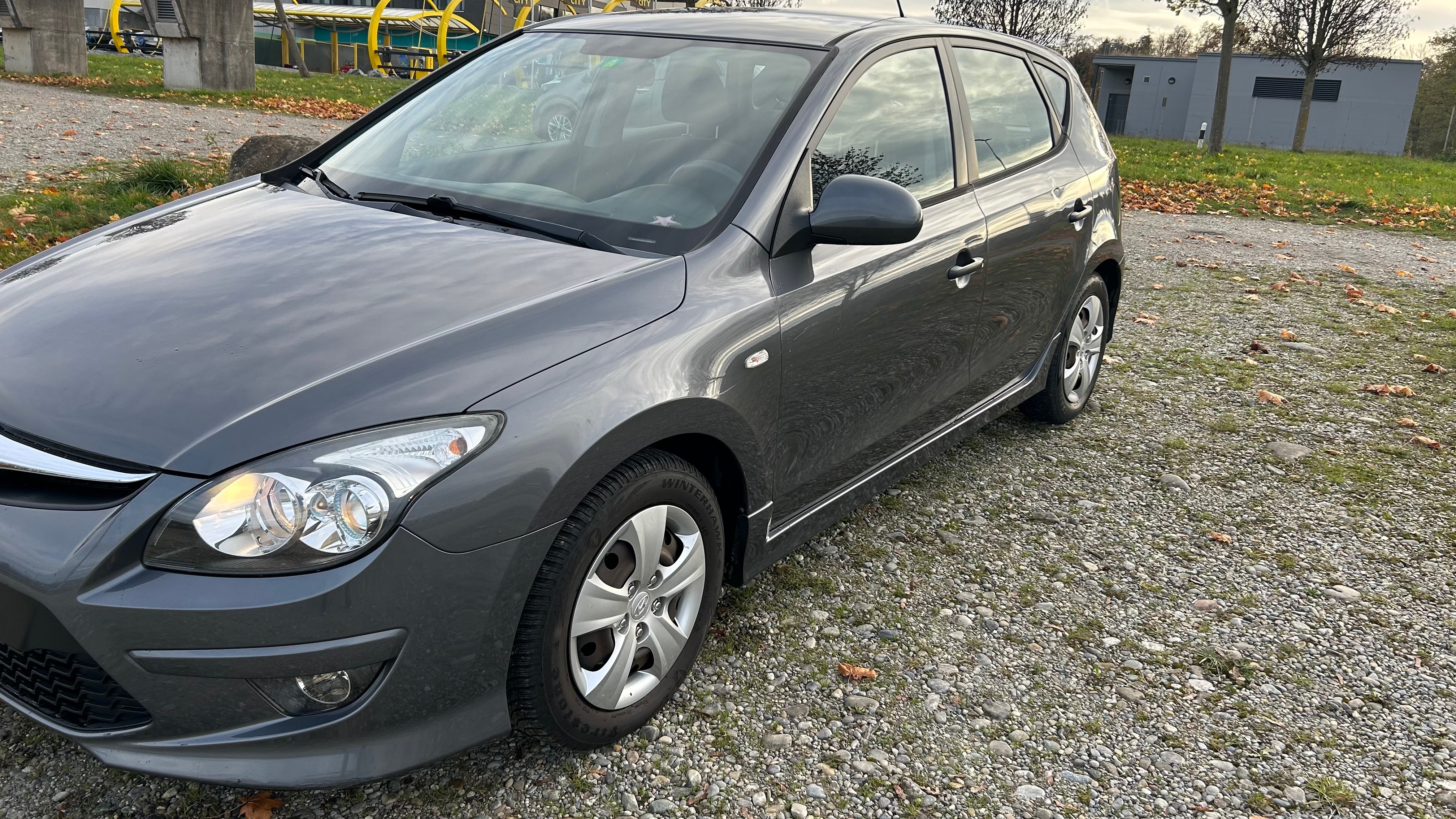 HYUNDAI i30 1.4 Comfort