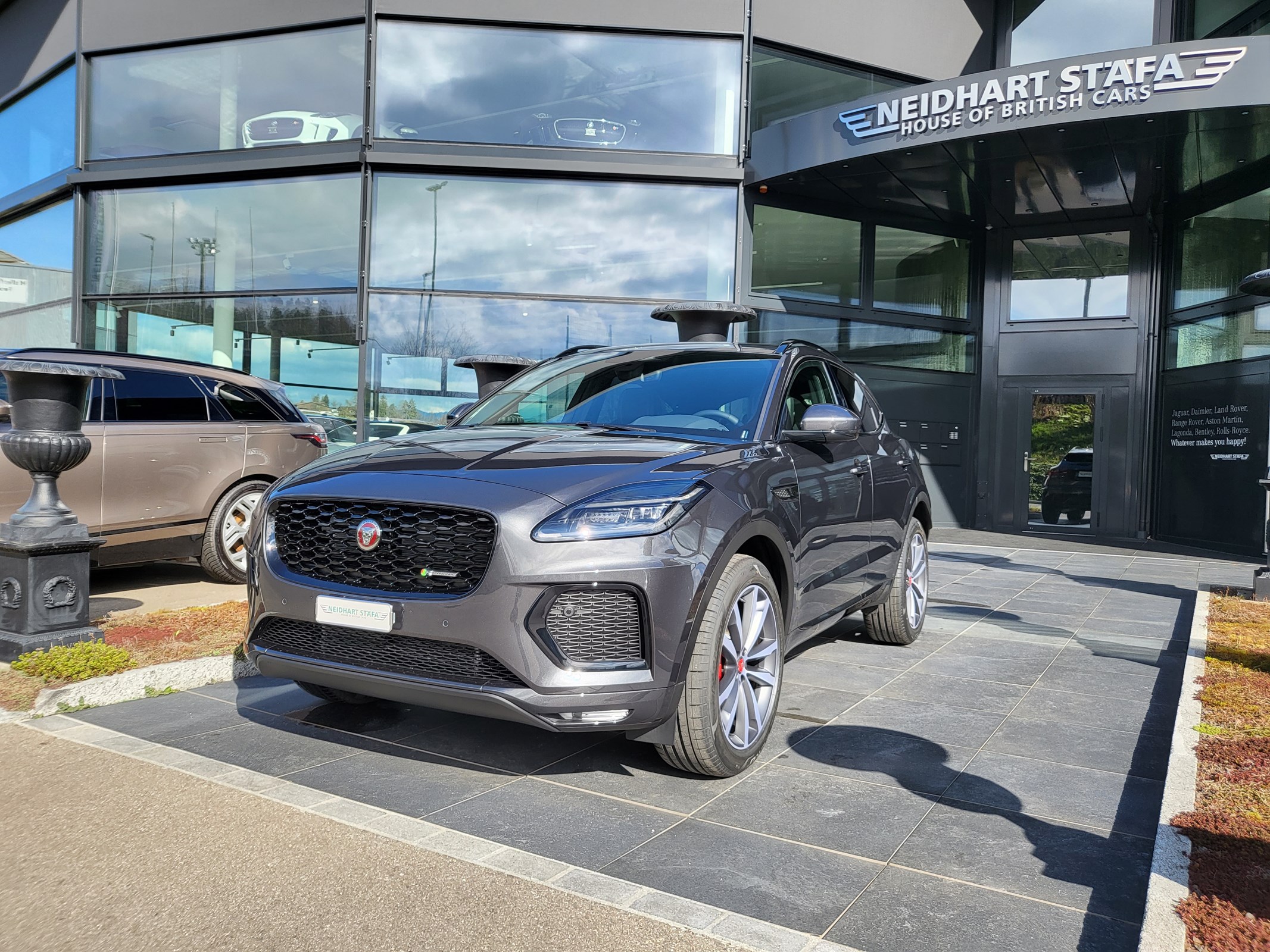 JAGUAR E-Pace 1.5 P300e R-Dynamic AWD SE