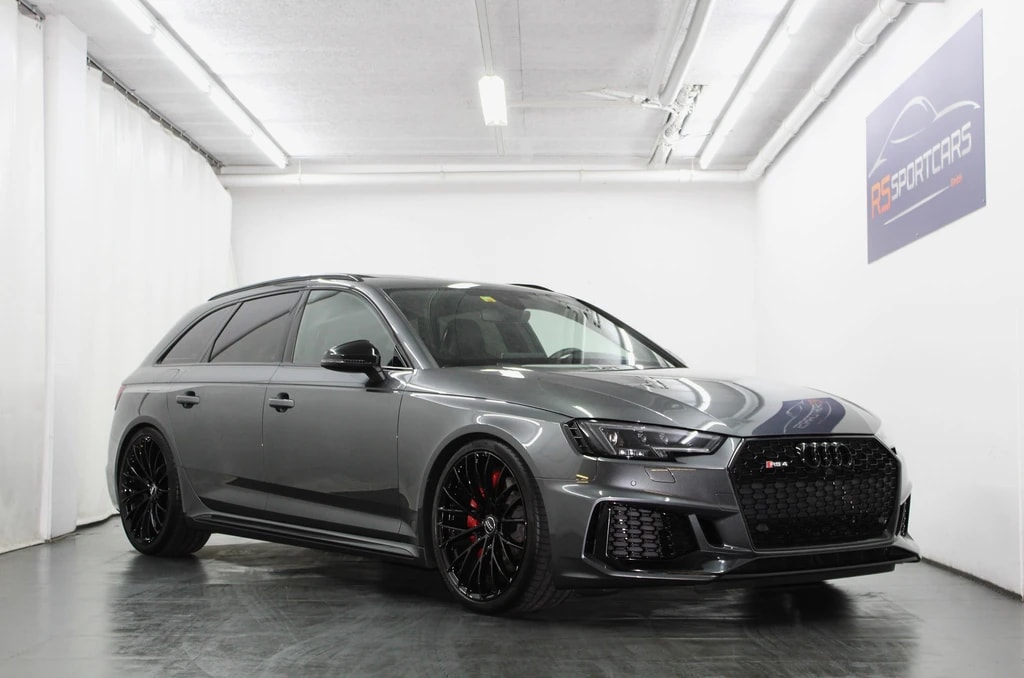 AUDI RS4 Avant 2.9 TFSI quattro tiptronic