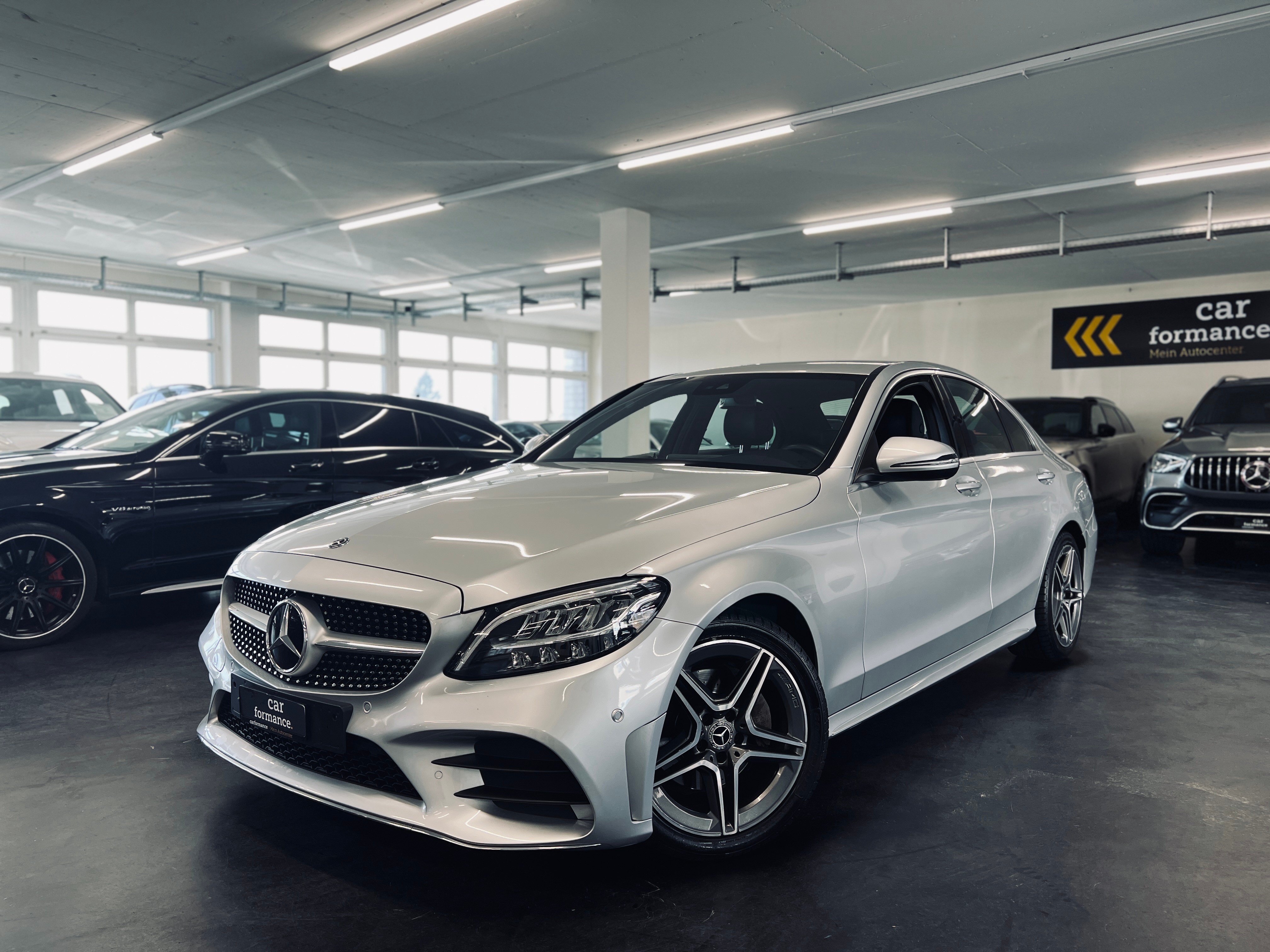 MERCEDES-BENZ C 180 d AMG Line