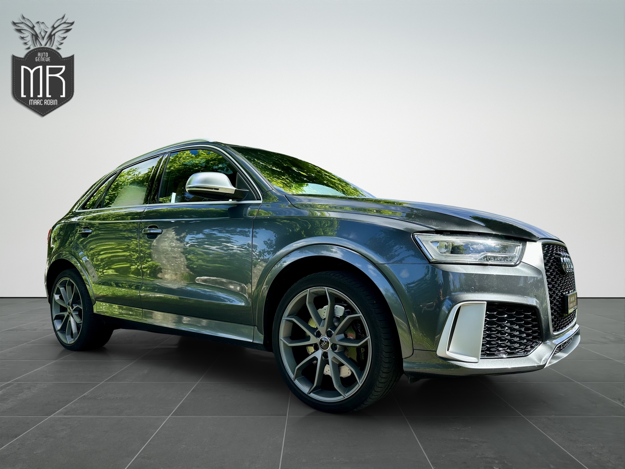 AUDI RS Q3 2.5 TFSI performance quattro S-tronic