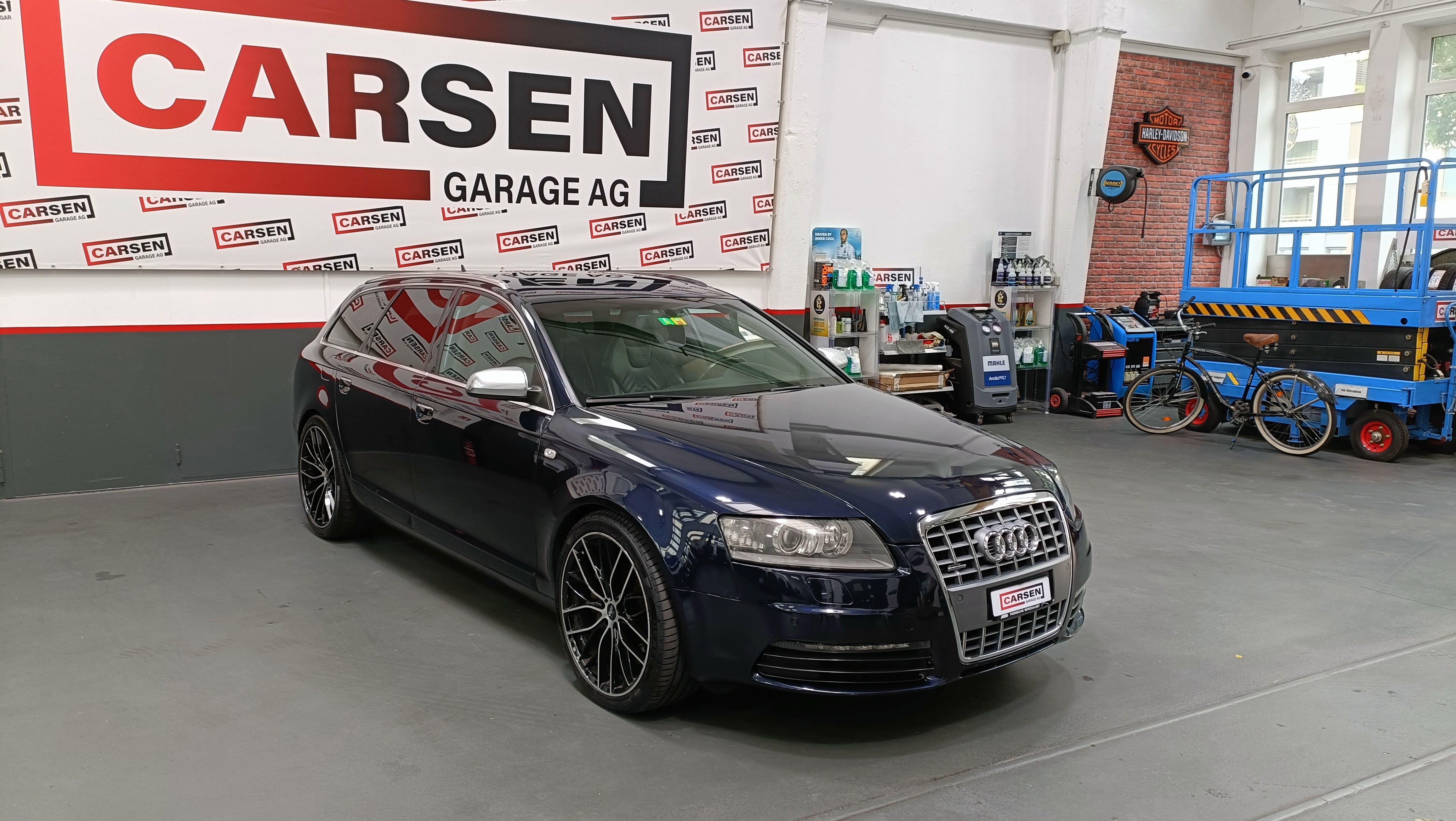 AUDI S6 Avant 5.2 V10 quattro tiptronic