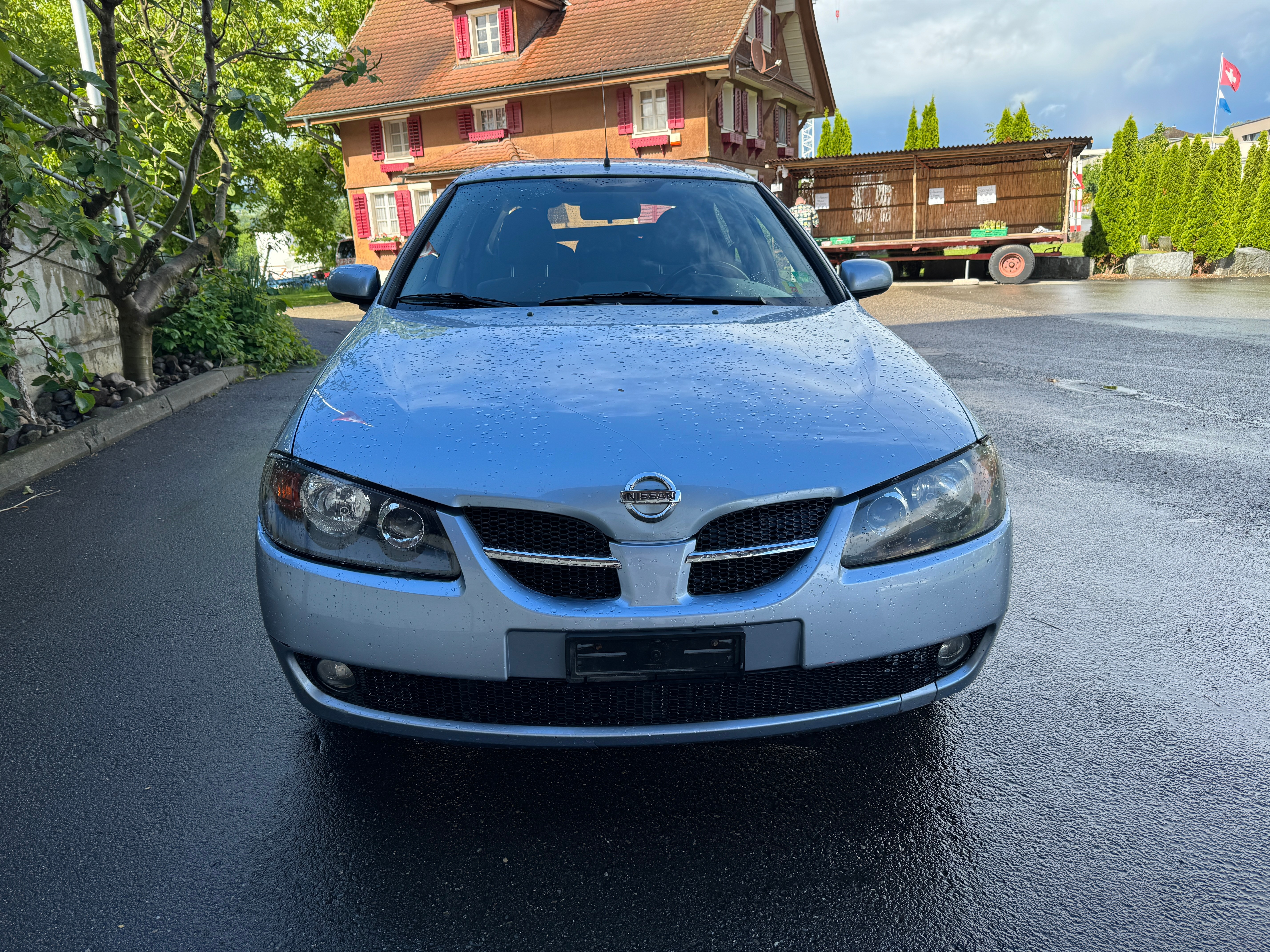 NISSAN Almera 1.8 16V acenta