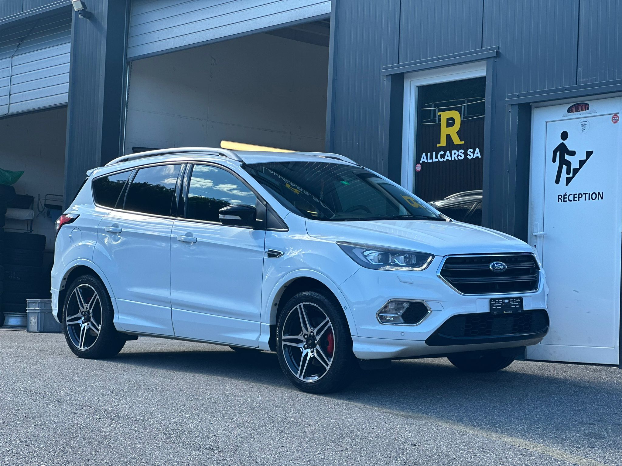 FORD Kuga 1.5 SCTi ST Line High 2WD