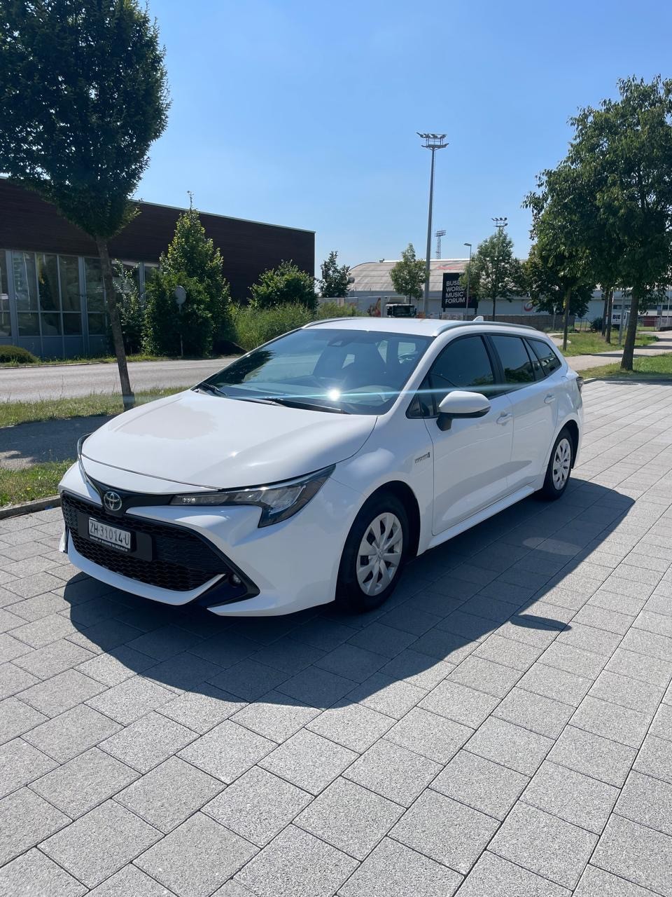 TOYOTA Corolla Touring Sports 1.8 HSD Comfort e-CVT