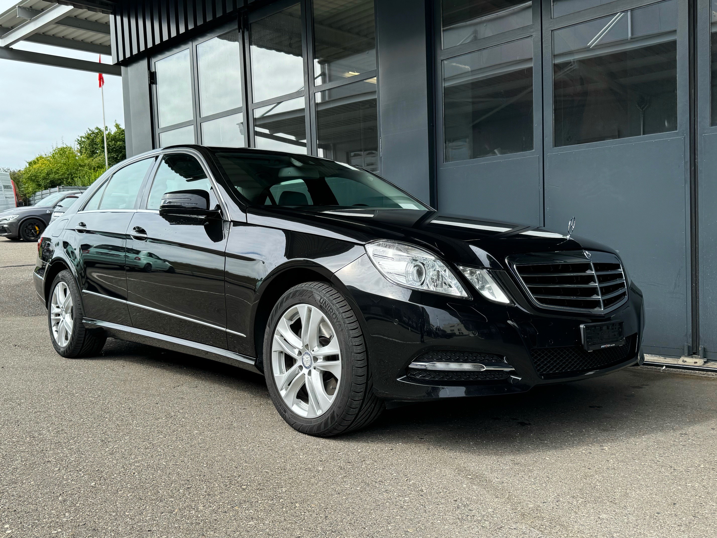 MERCEDES-BENZ E 250 CDI BlueEff. Avantgarde 4Matic 7G-Tronic