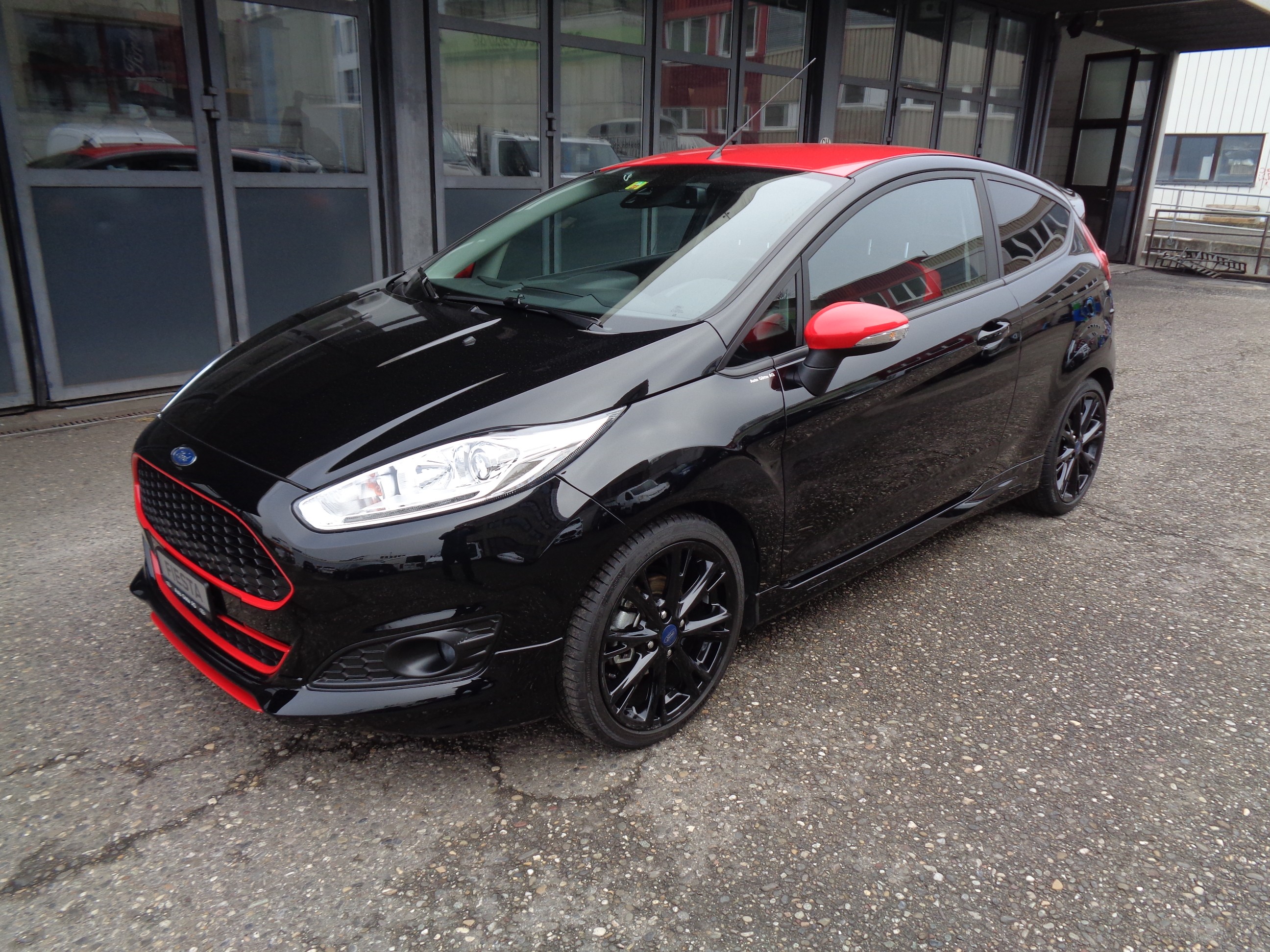 FORD Fiesta 1.0 SCTi Sport Black