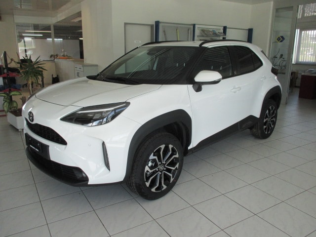 TOYOTA Yaris Cross 1.5 TREND AWDi e-CVT 130 PS