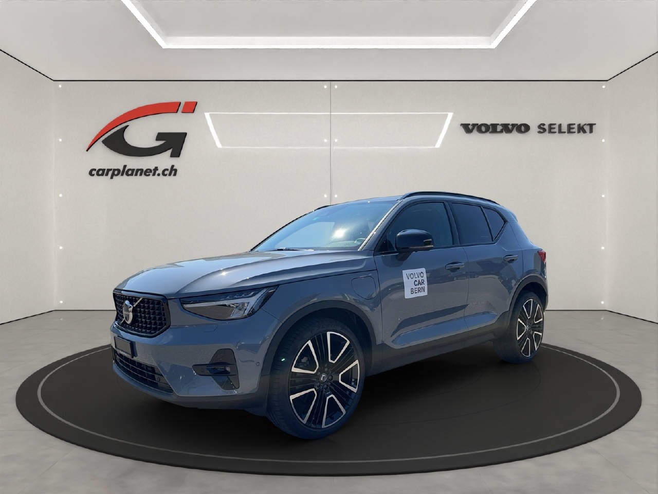 VOLVO XC40 1.5 T5 PiH Ultimate Dark