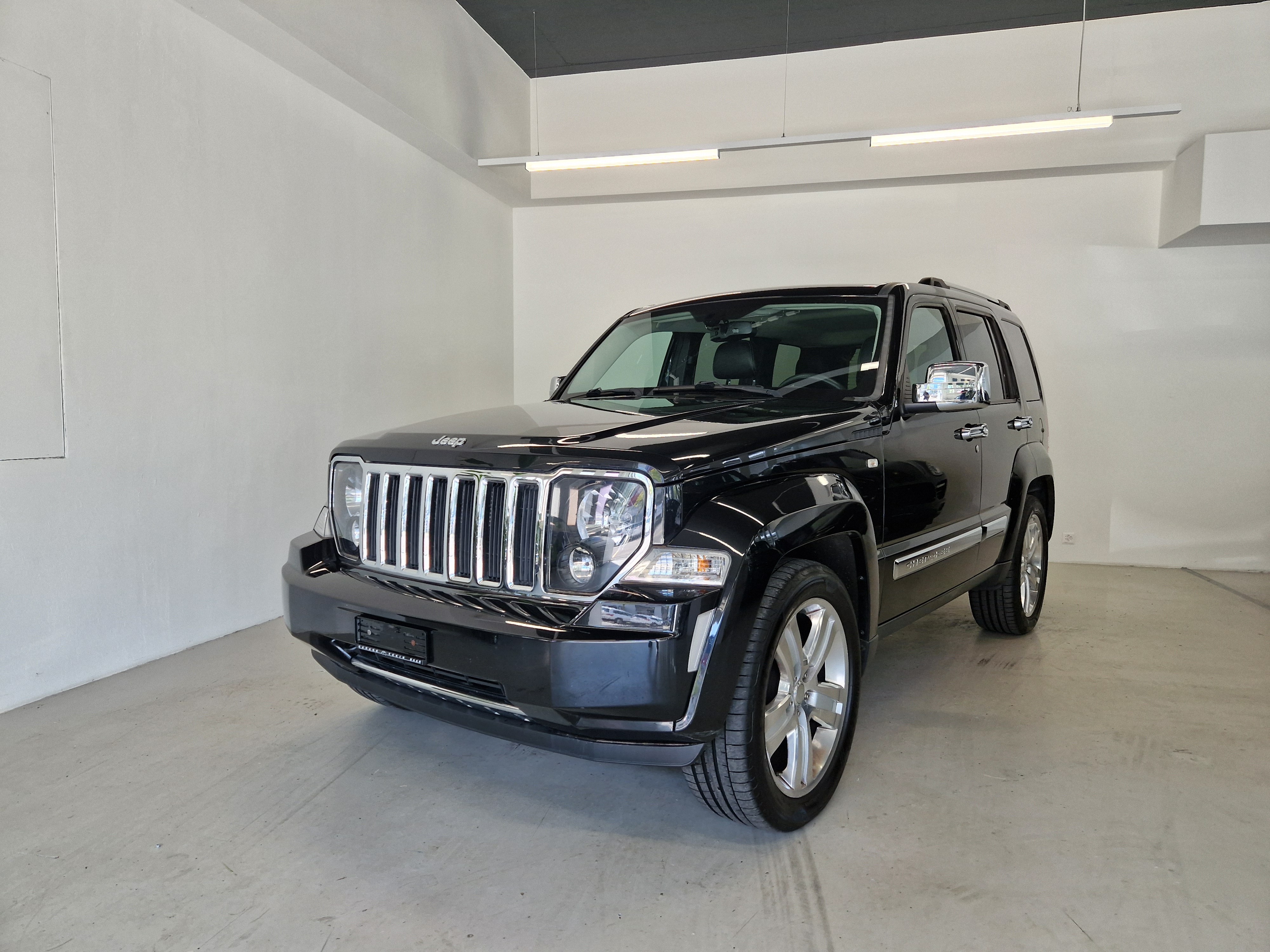 JEEP Cherokee 2.8 CRD Sport Automatic