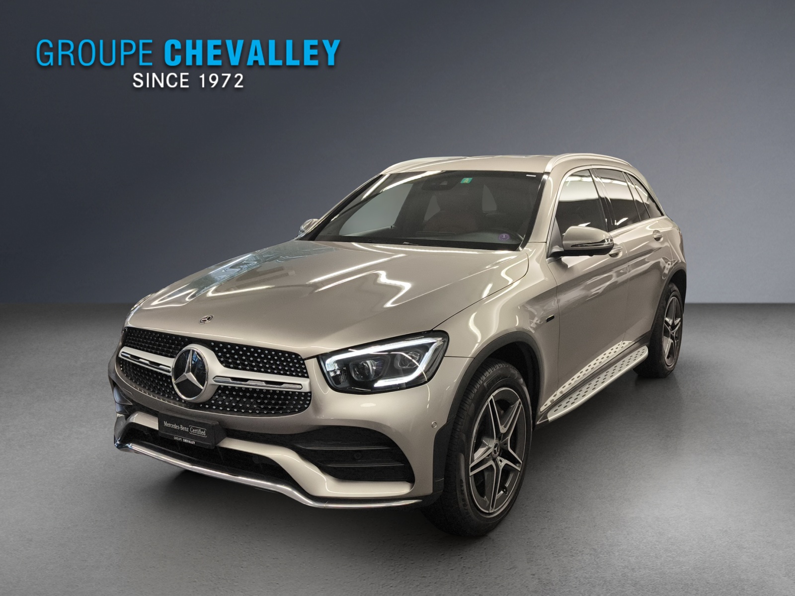 MERCEDES-BENZ GLC 300 e AMG Line 4Matic