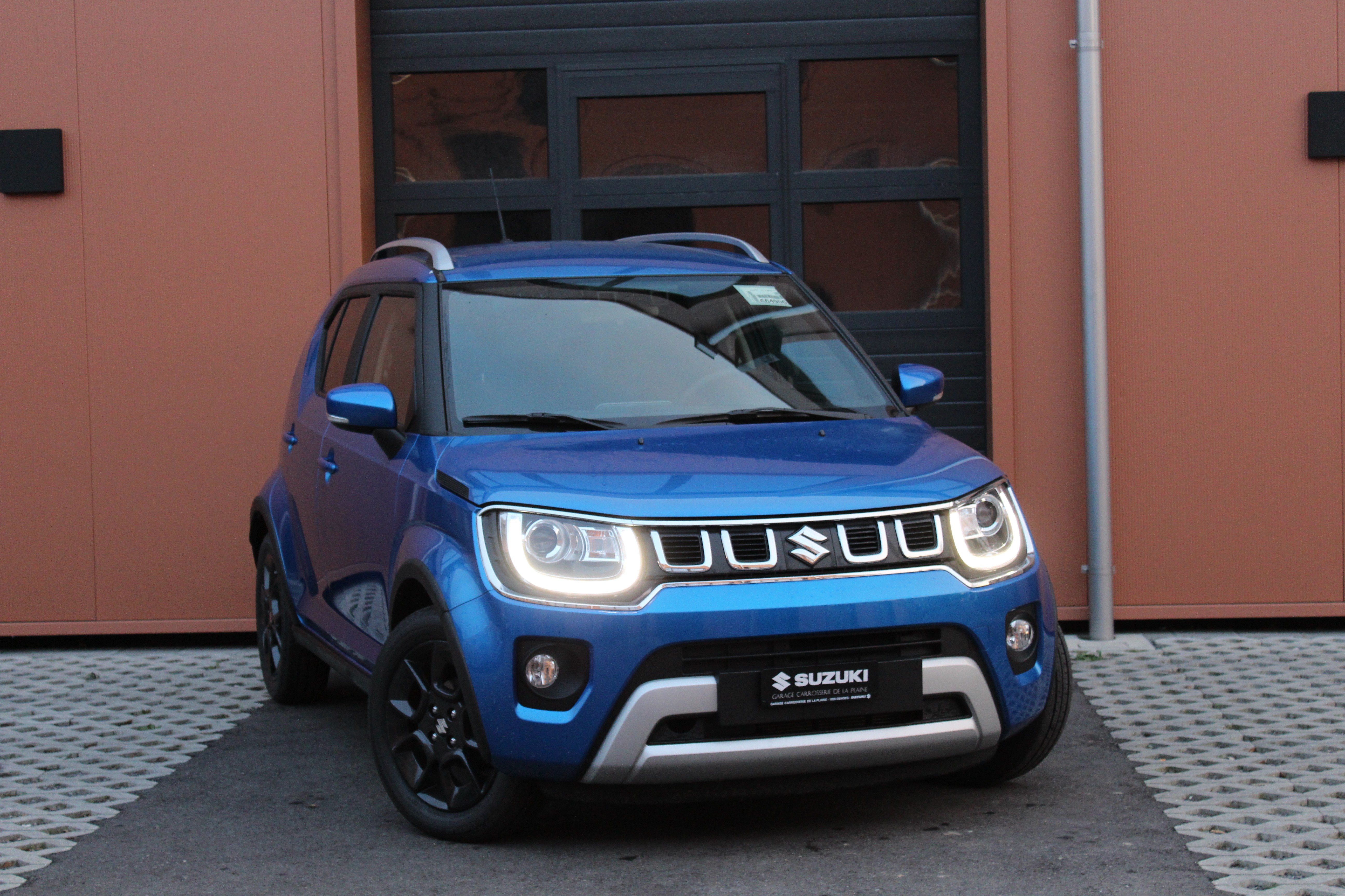 SUZUKI Ignis 1.2i Compact Top Hybrid CVT