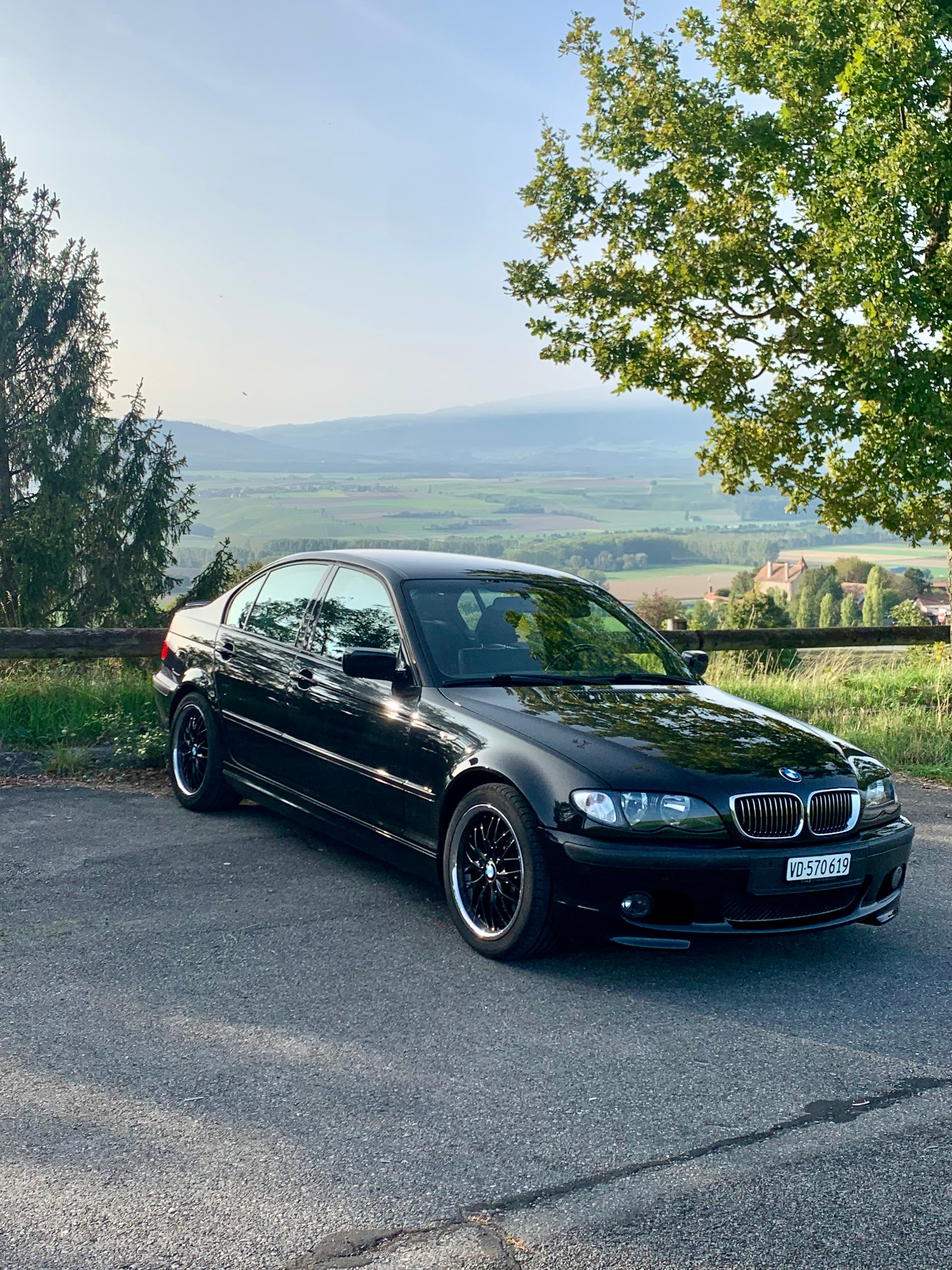 BMW 325i