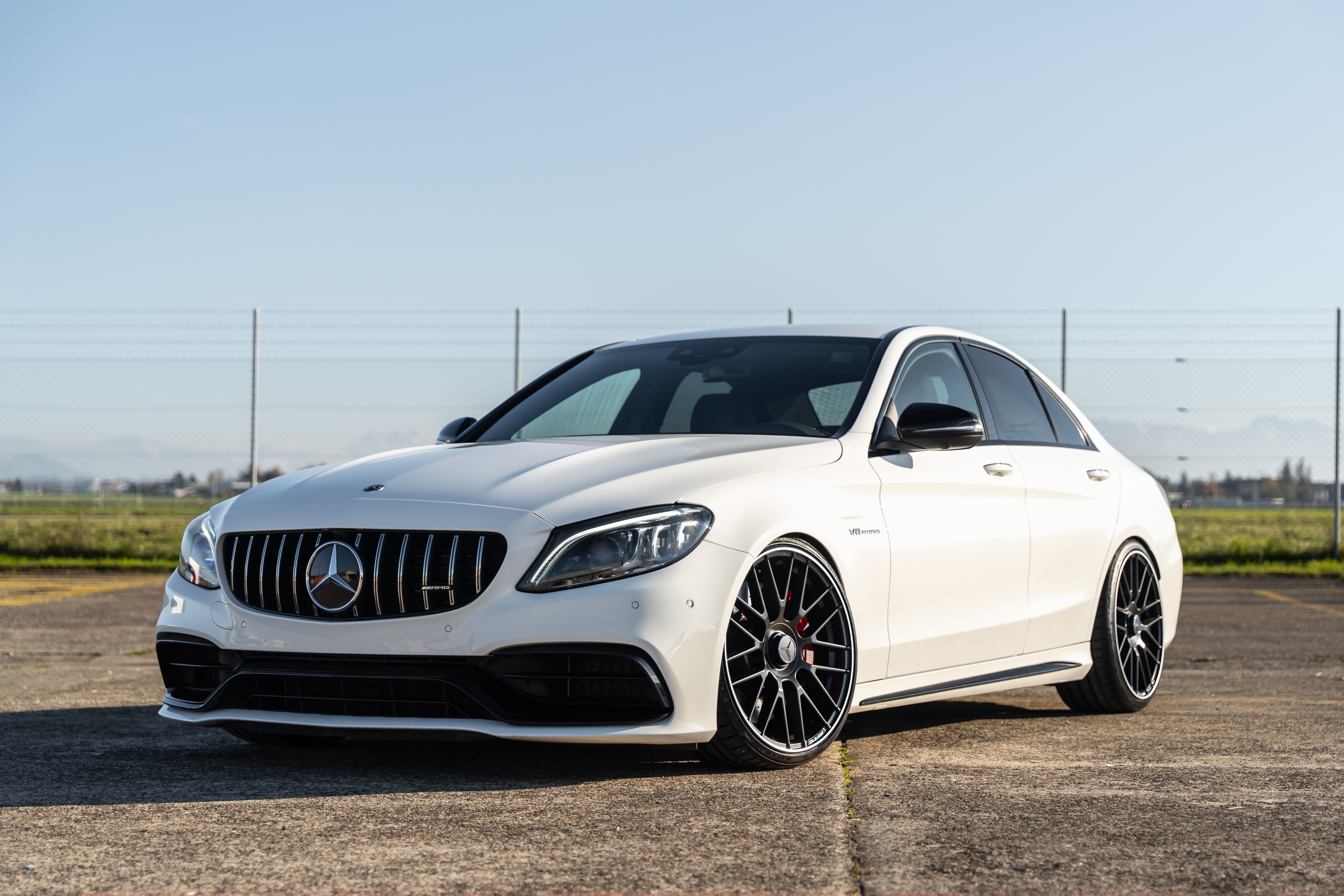 MERCEDES-BENZ C 63 S AMG Speedshift