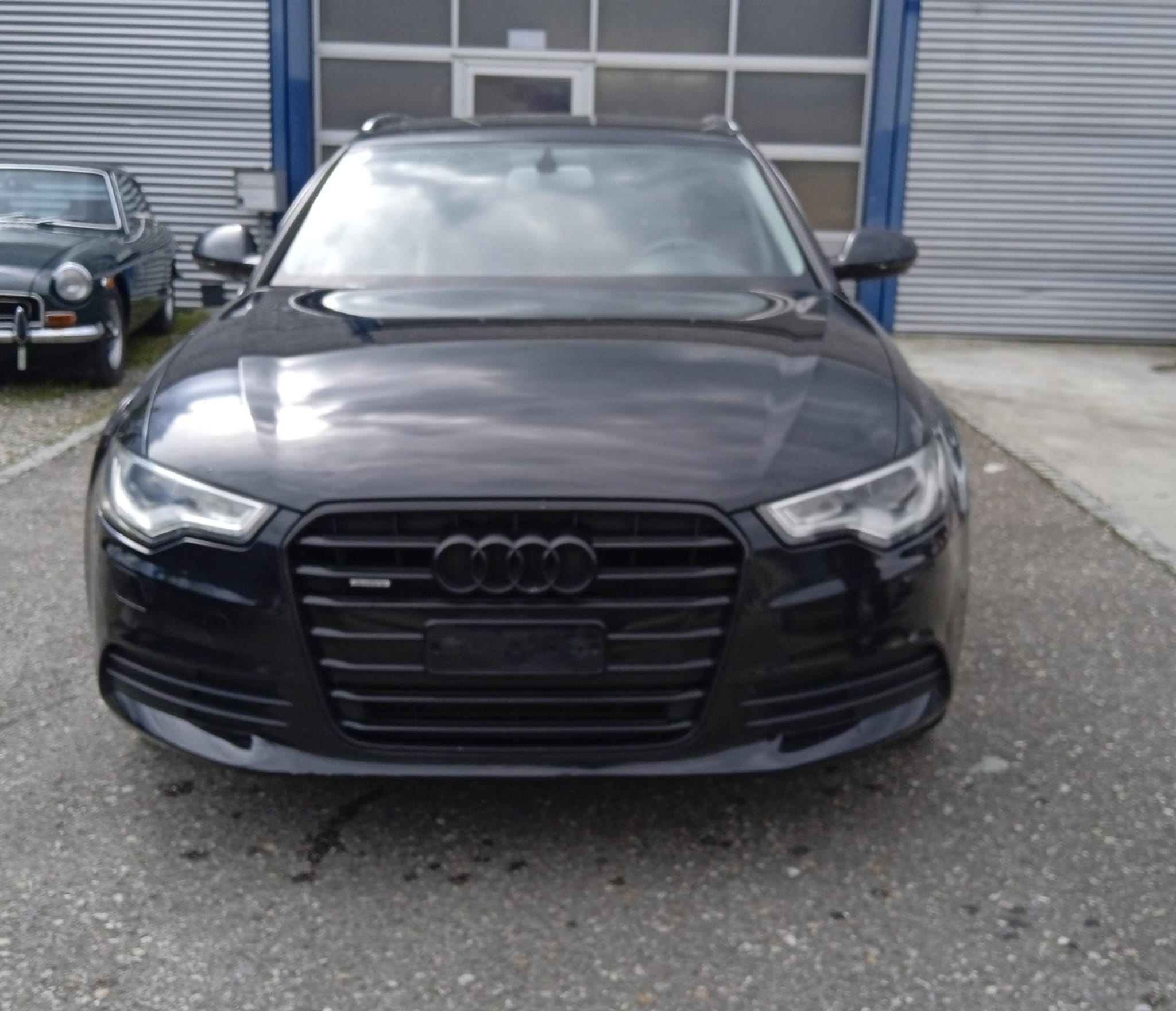 AUDI A6 Avant 3.0 TDI V6 quattro S-tronic