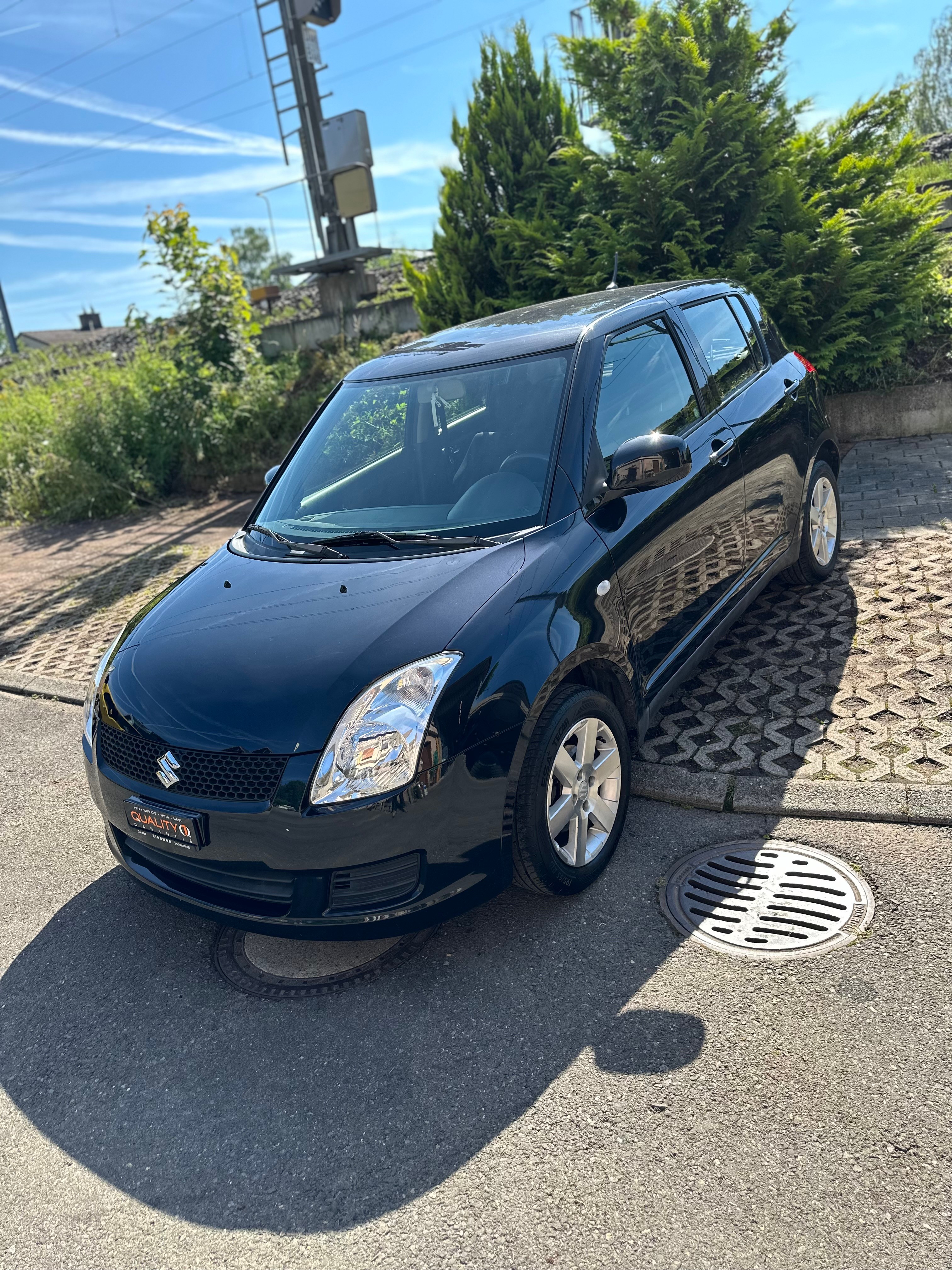 SUZUKI Swift 1.3i 16V GL 4x4