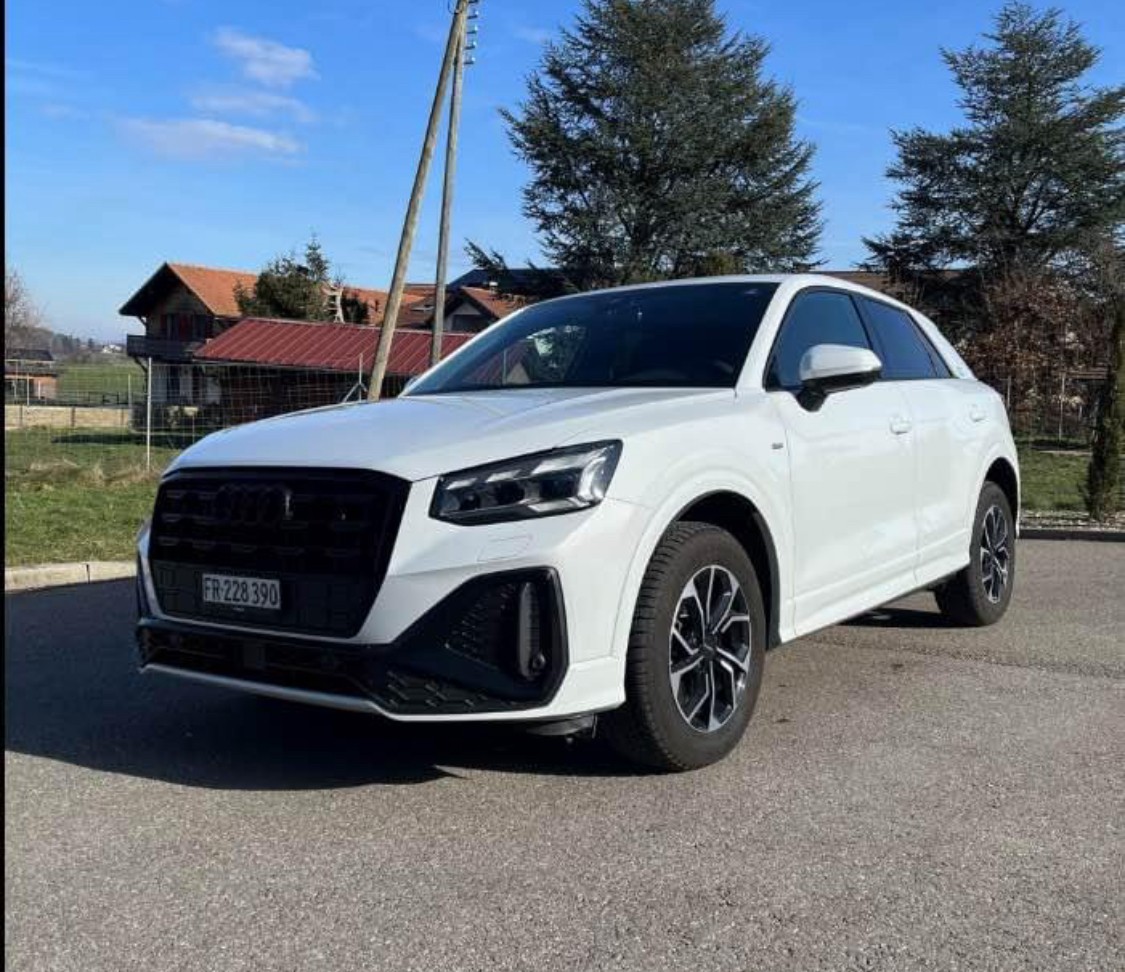 AUDI Q2 35 TFSI S line S-tronic