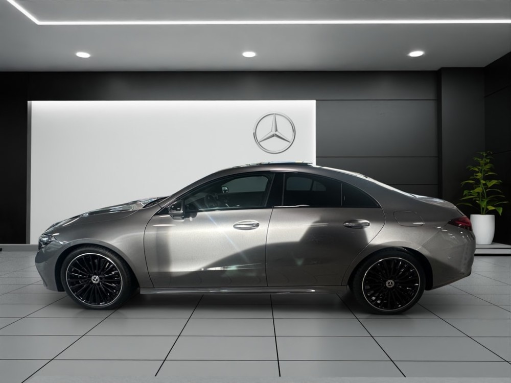 MERCEDES-BENZ CLA 220 4Matic 8G-DCT