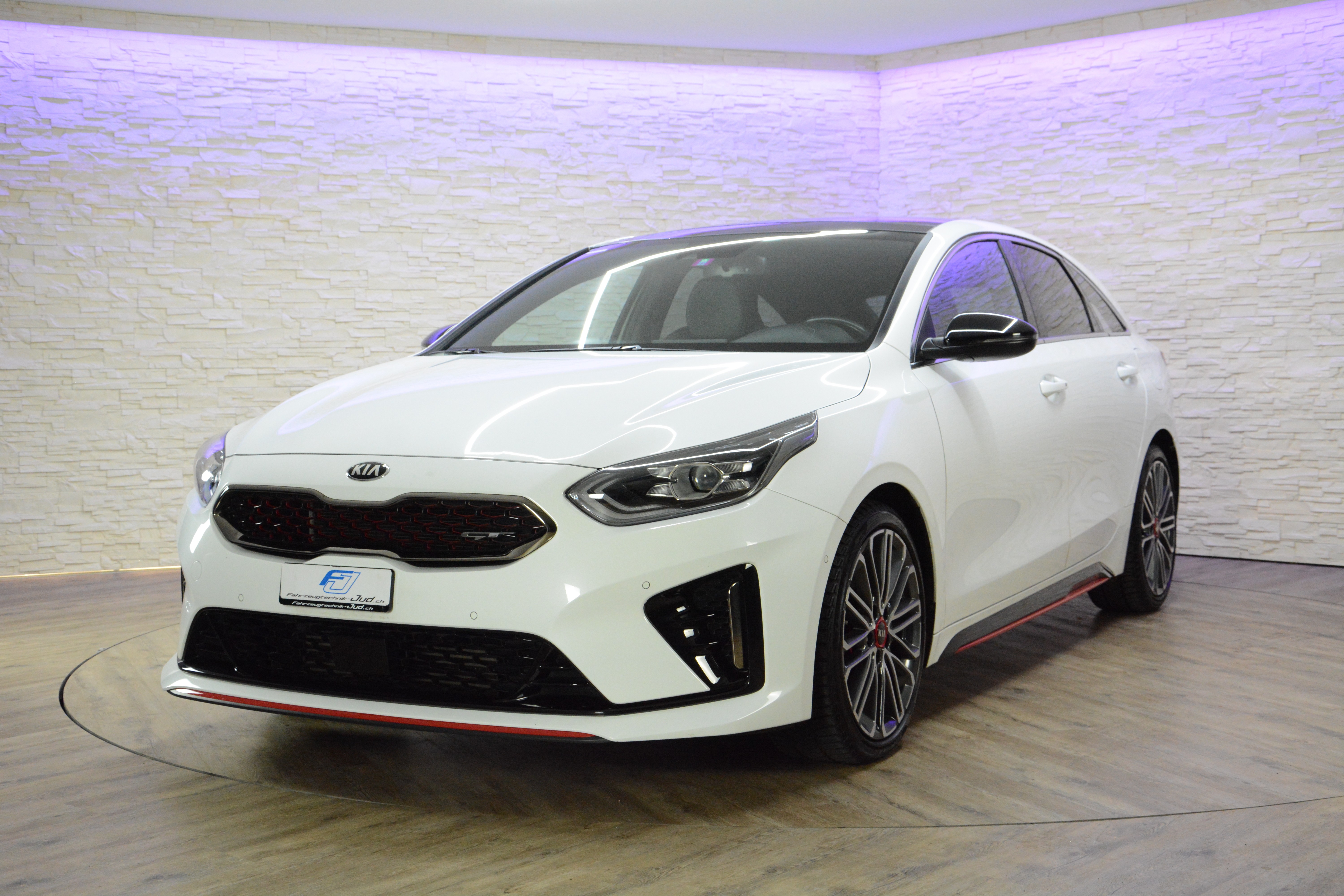 KIA ProCeed 1.6 T-GDi GT