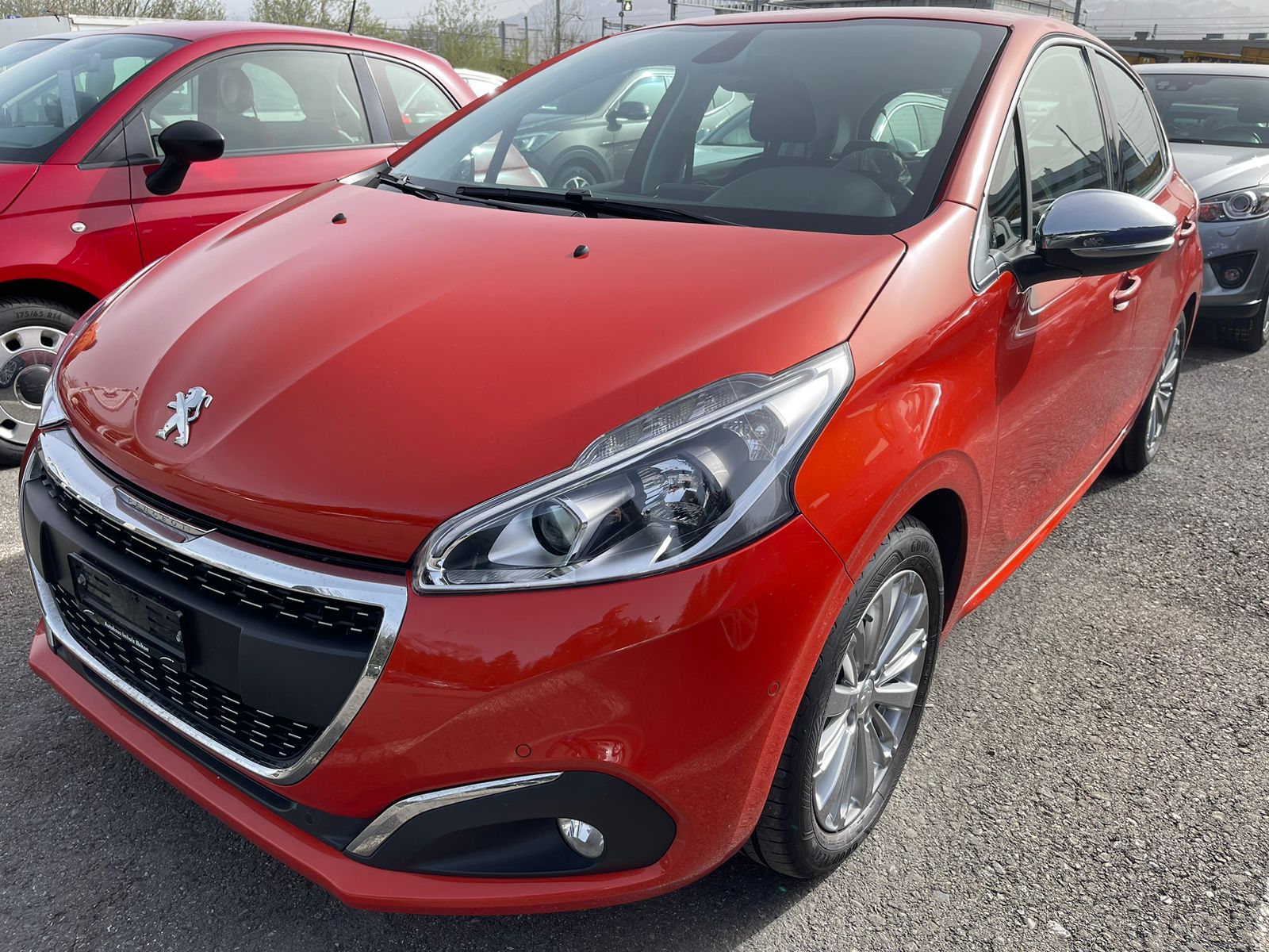 PEUGEOT 208 1.2 PureTech Active EAT6