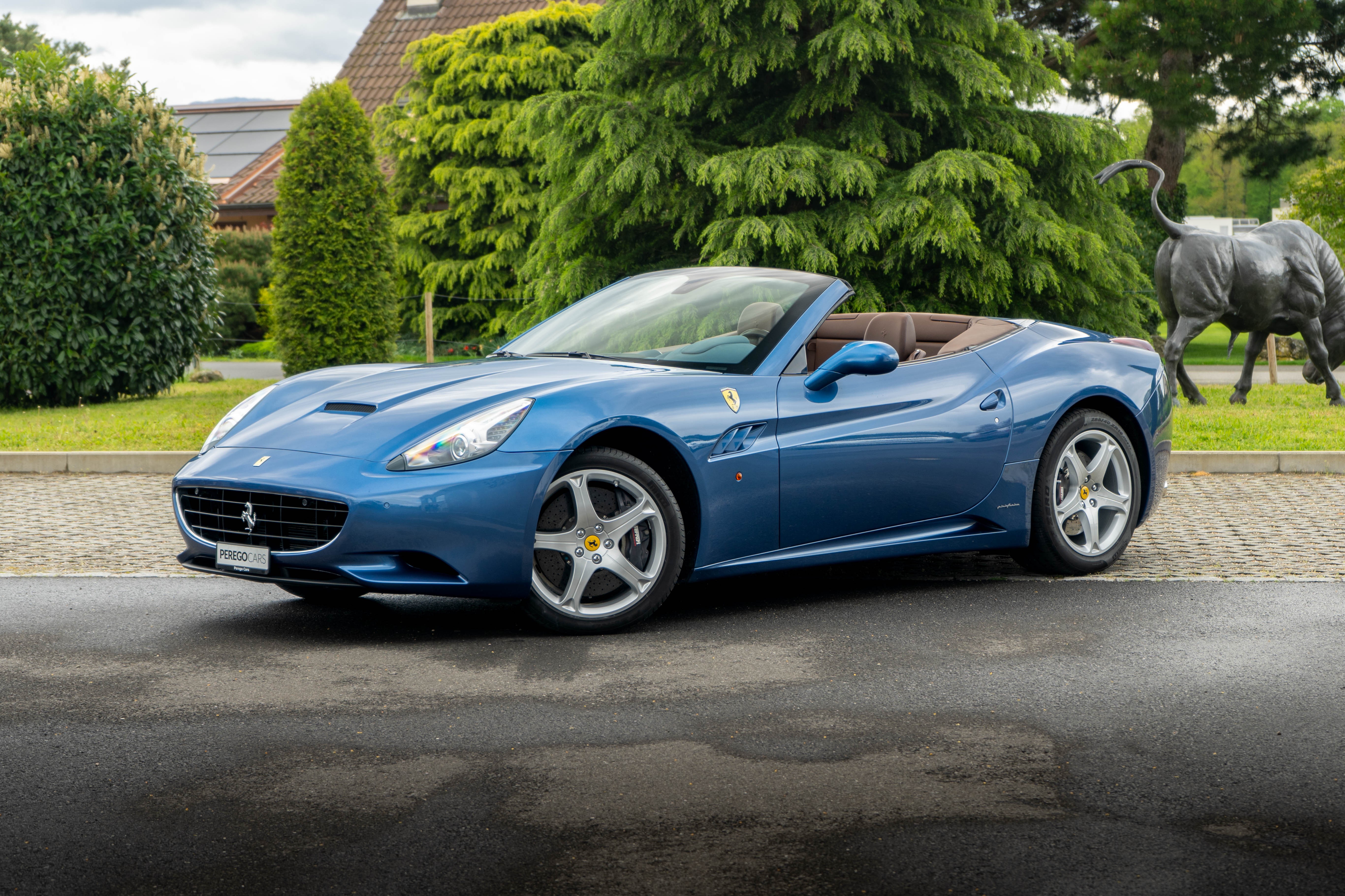 FERRARI California 4.3 V8