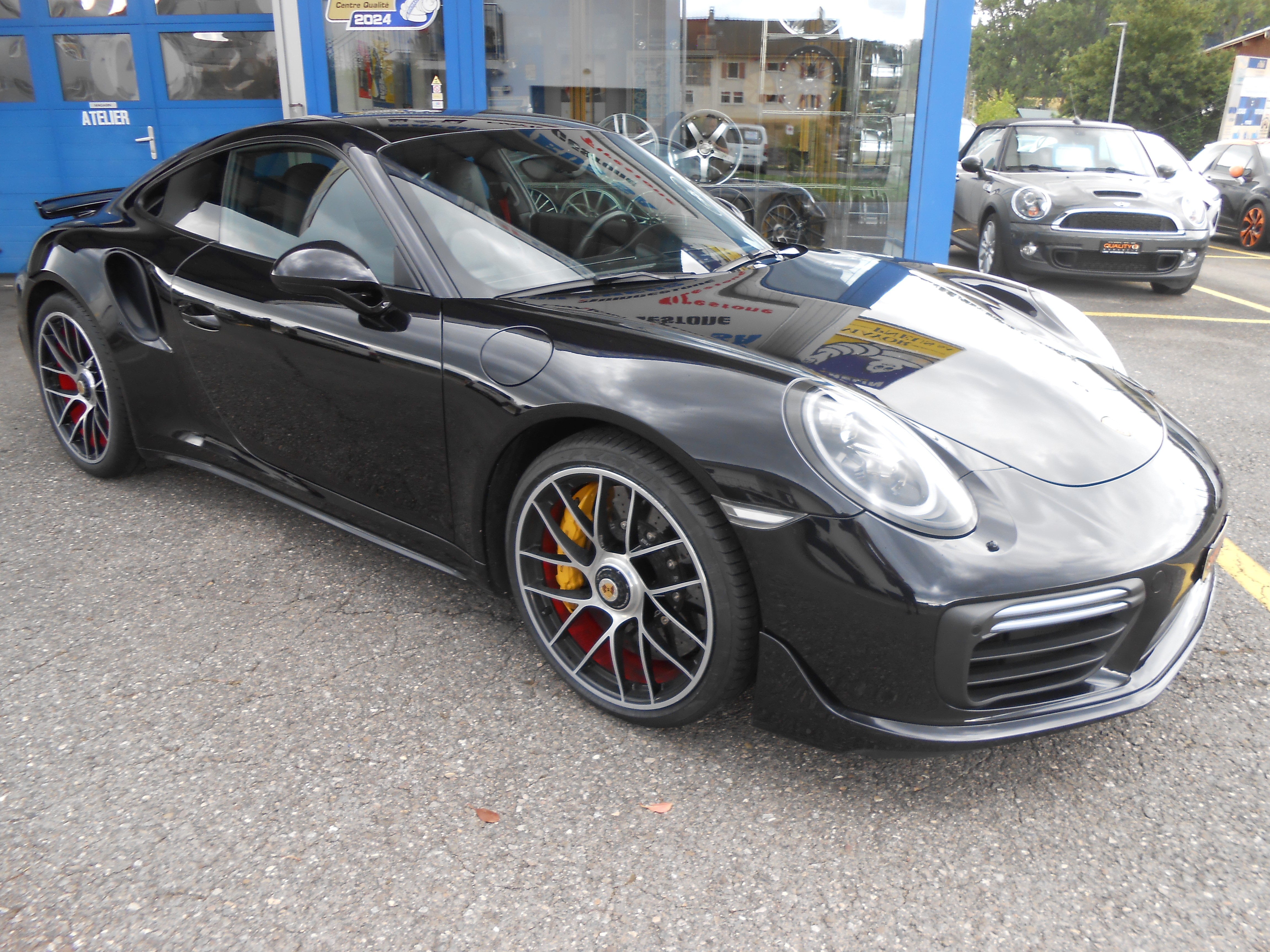 PORSCHE 911 Turbo S PDK