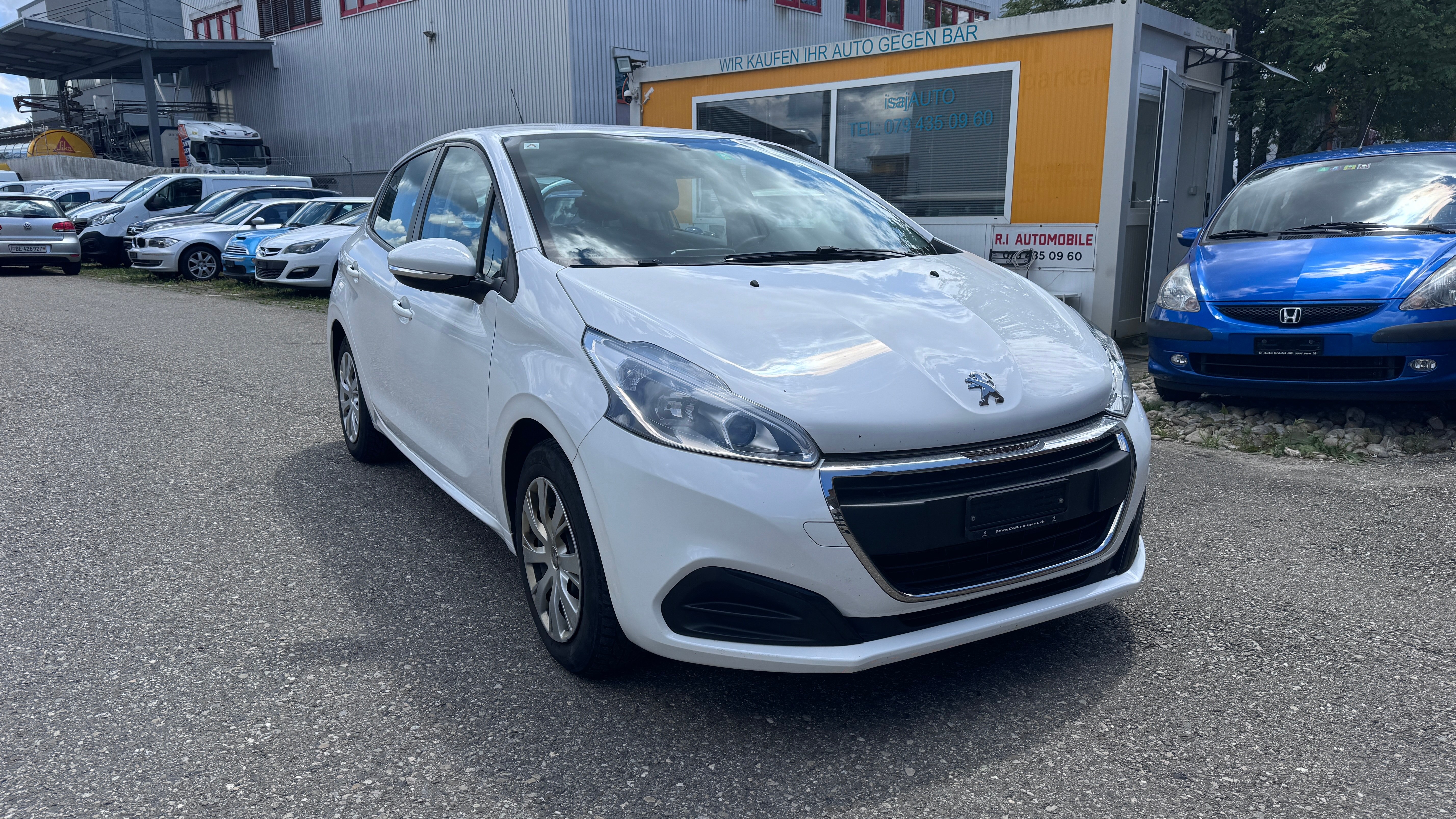 PEUGEOT 208 1.5 BlueHDi Active