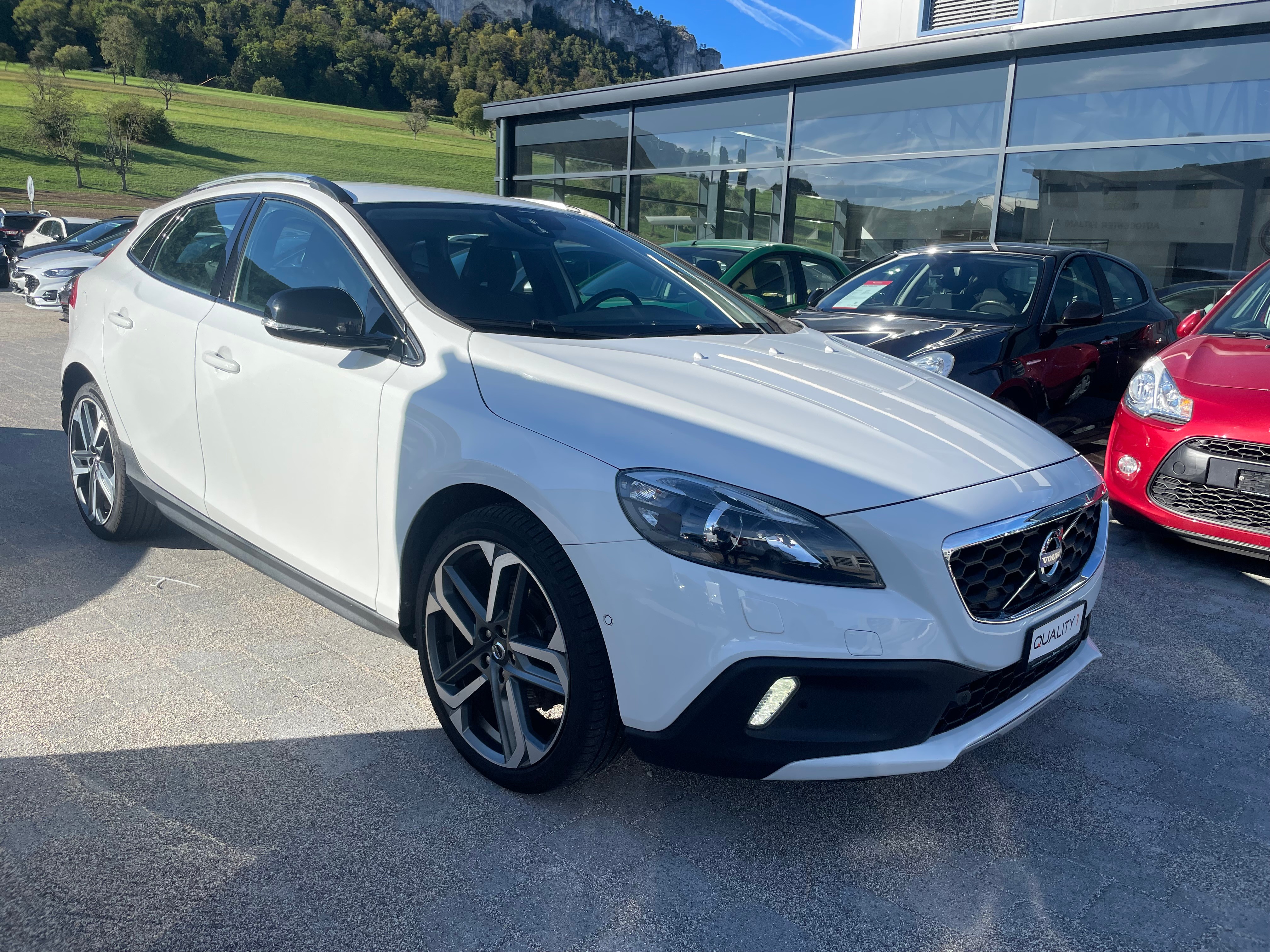 VOLVO V40 Cross Country T4 1.6 Momentum