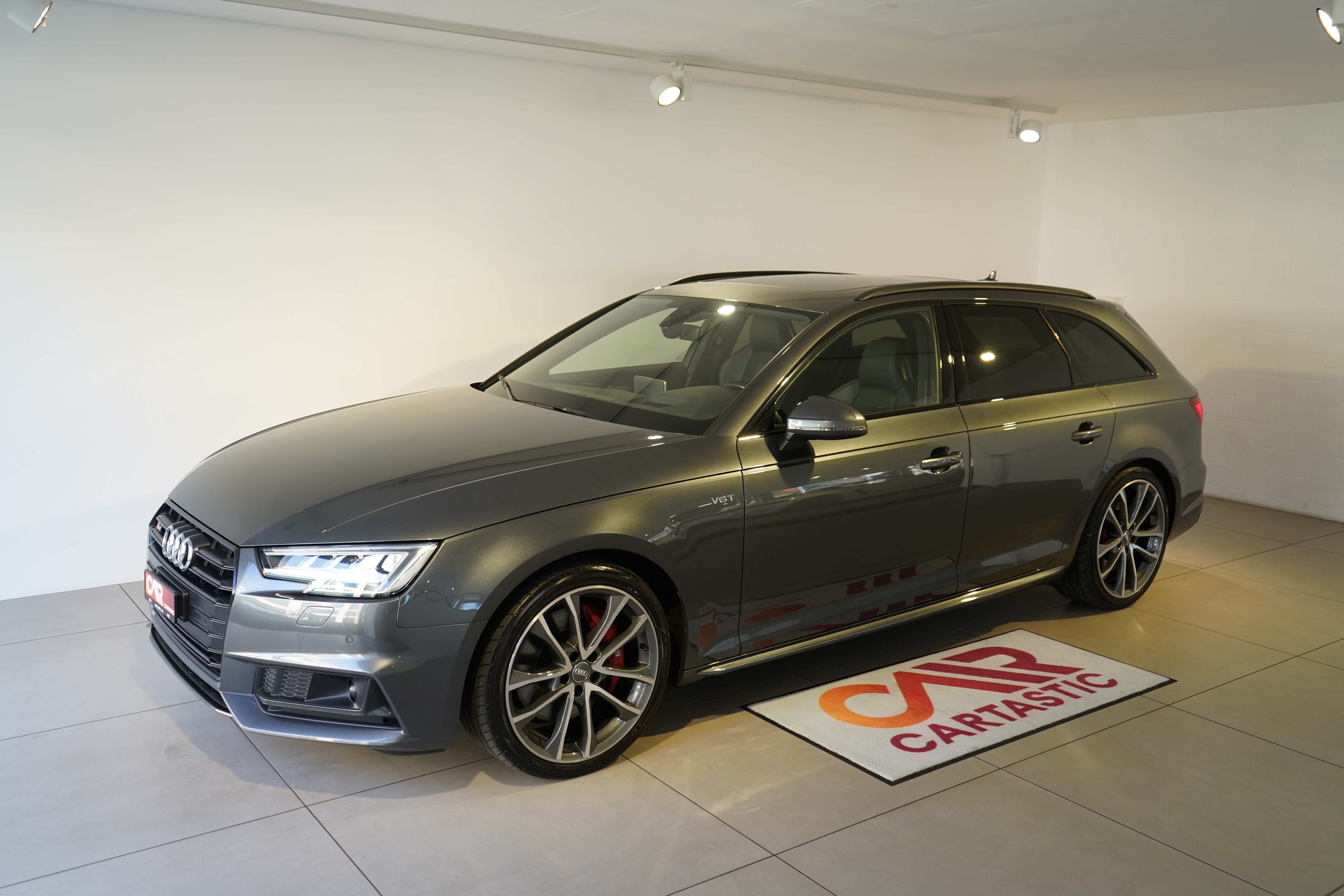 AUDI S4 Avant 3.0 TFSI quattro