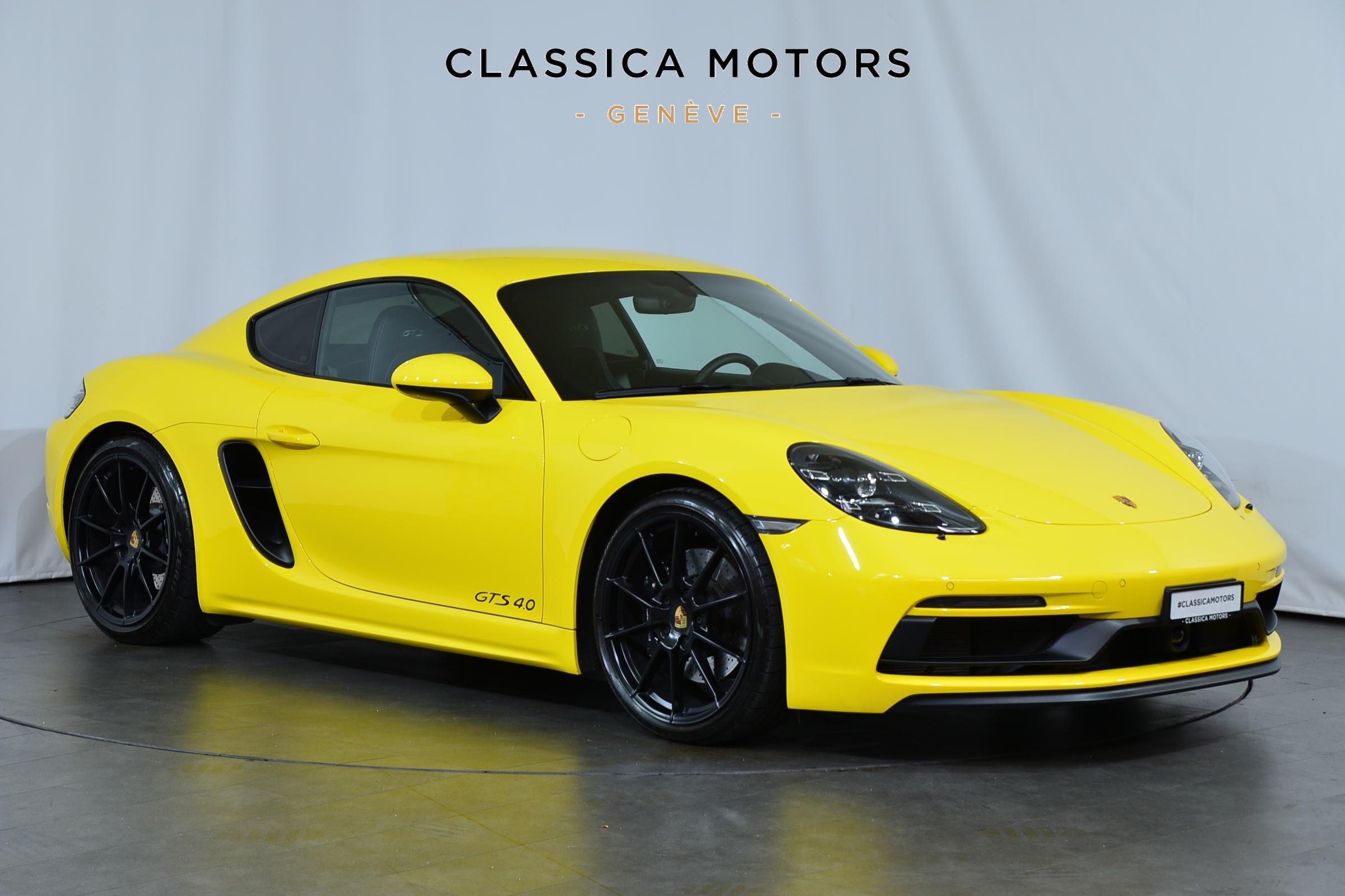 PORSCHE 718 Cayman GTS 4.0 PDK