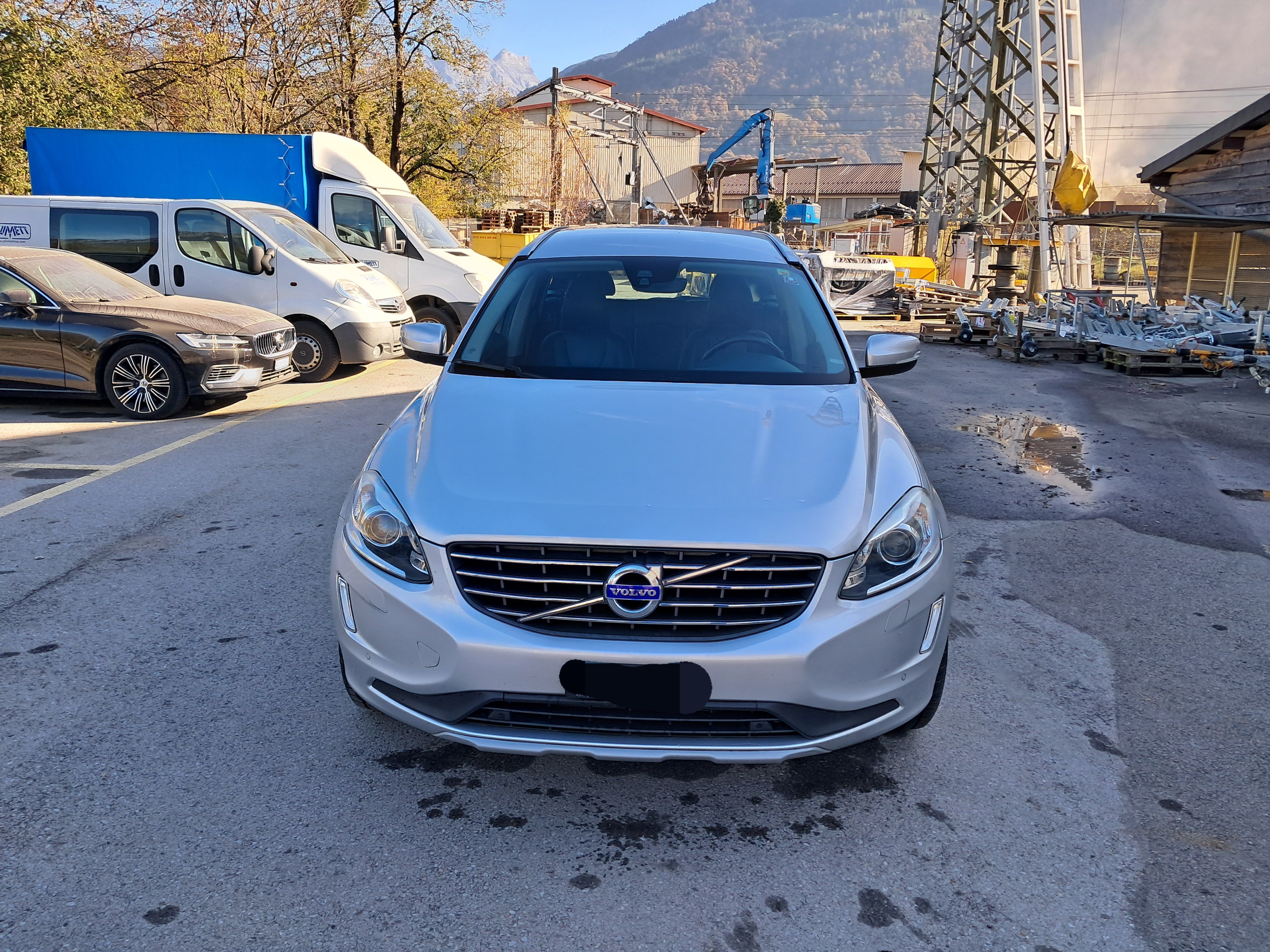 VOLVO XC60 D4 AWD Summum Geartronic