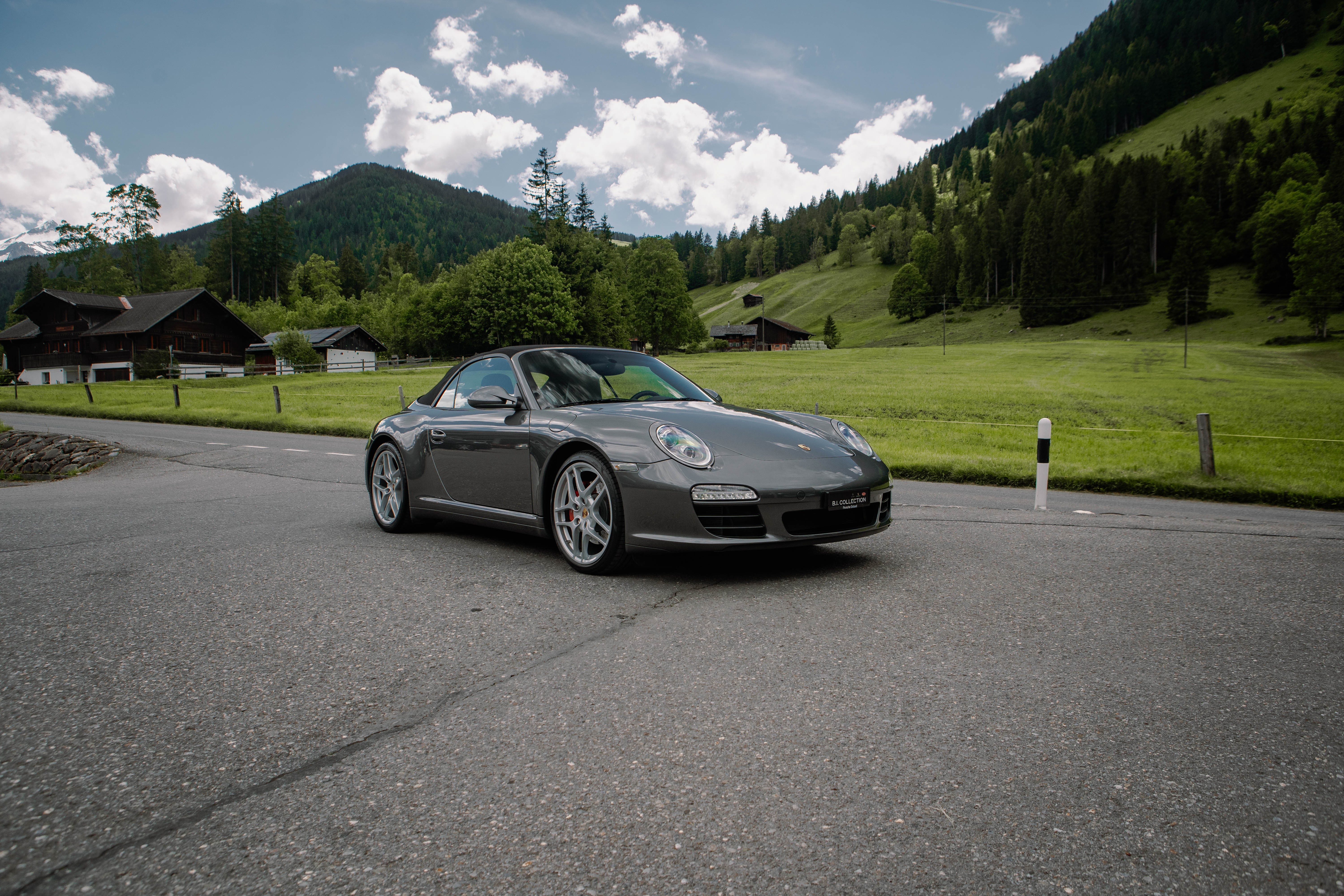 PORSCHE 911 Cabrio Carrera 4S