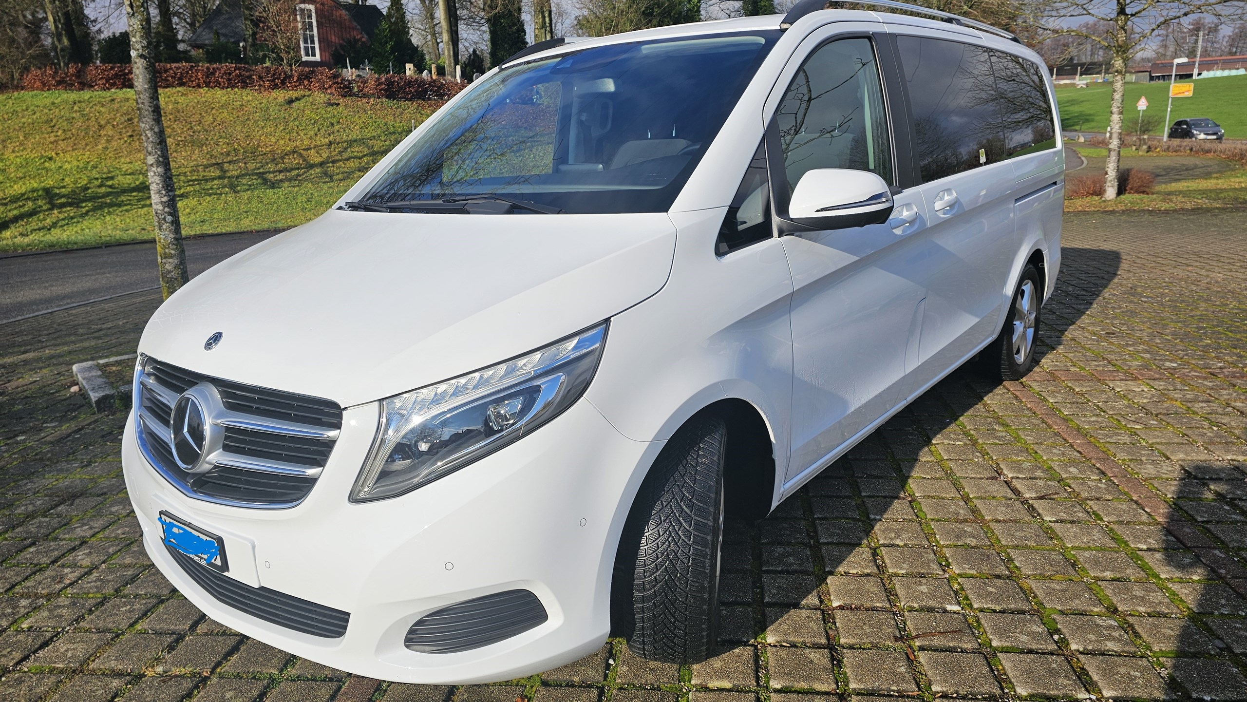 MERCEDES-BENZ V 220 d Trend lang 7G-Tronic