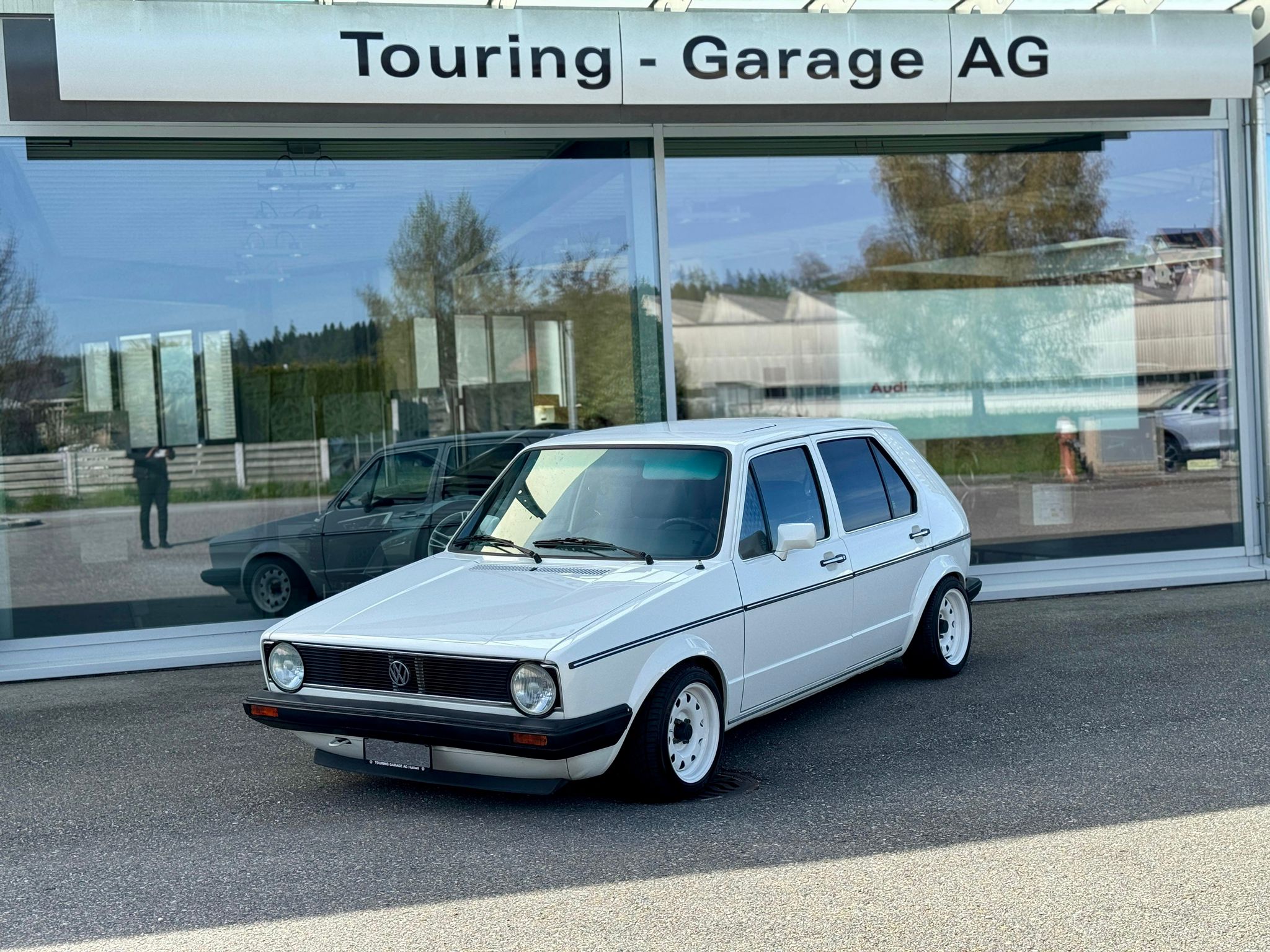 VW Golf 1300 C