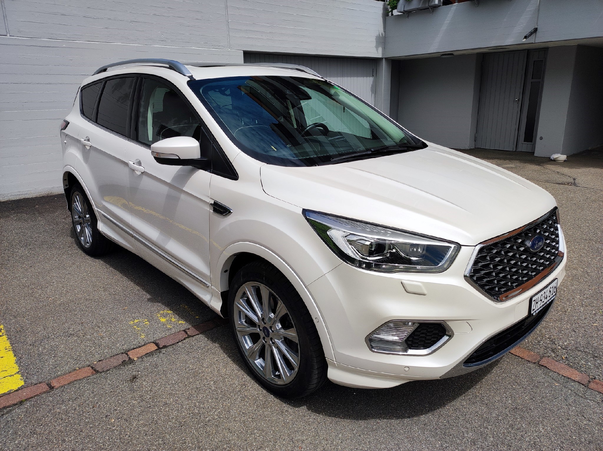 FORD Kuga 2.0 TDCi Vignale 4WD PowerShift