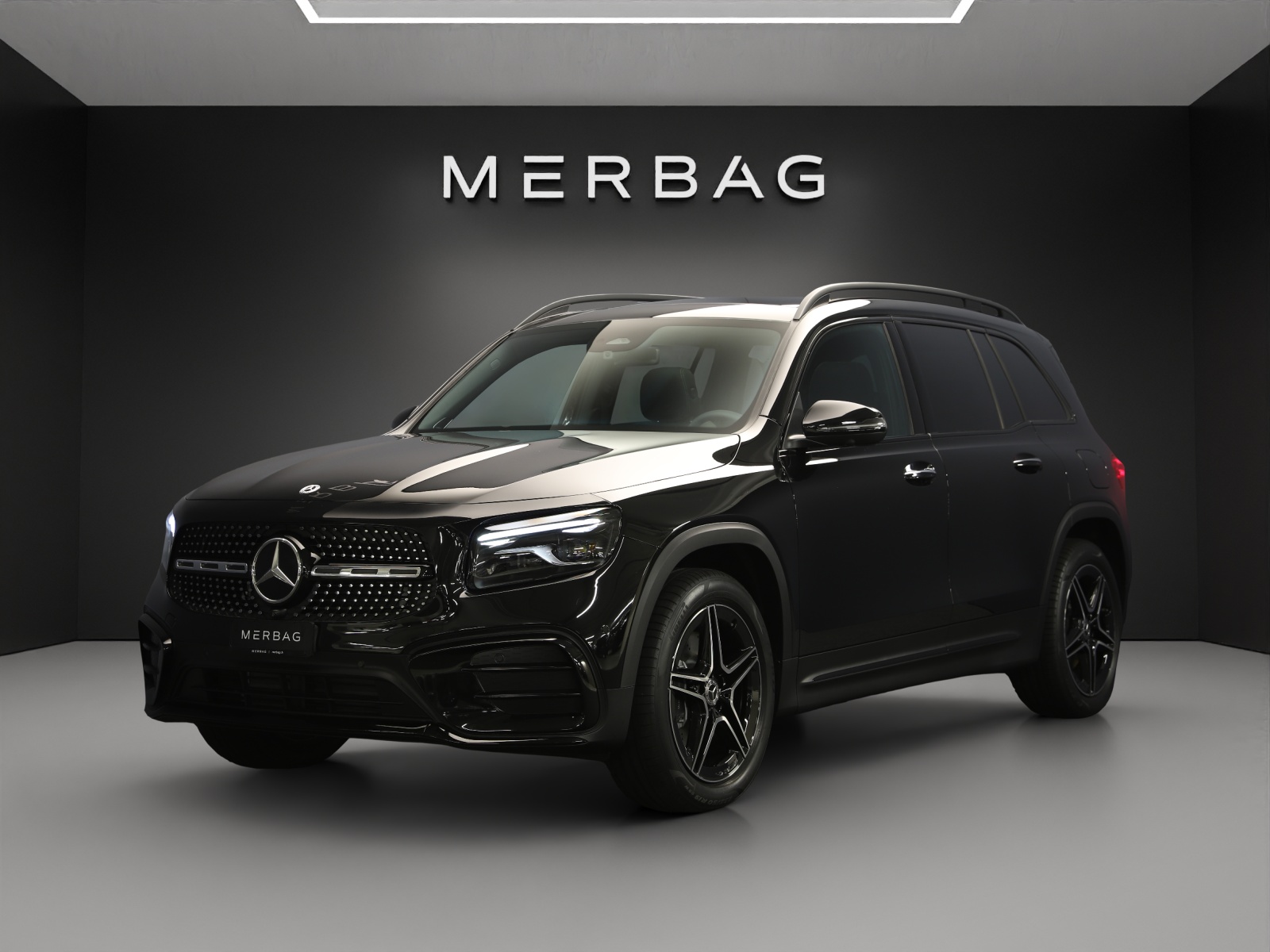 MERCEDES-BENZ GLB 250 4Matic AMG Line 8G-Tronic