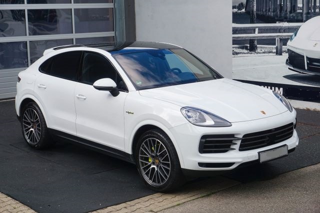 PORSCHE Cayenne Coupé E-Hybrid