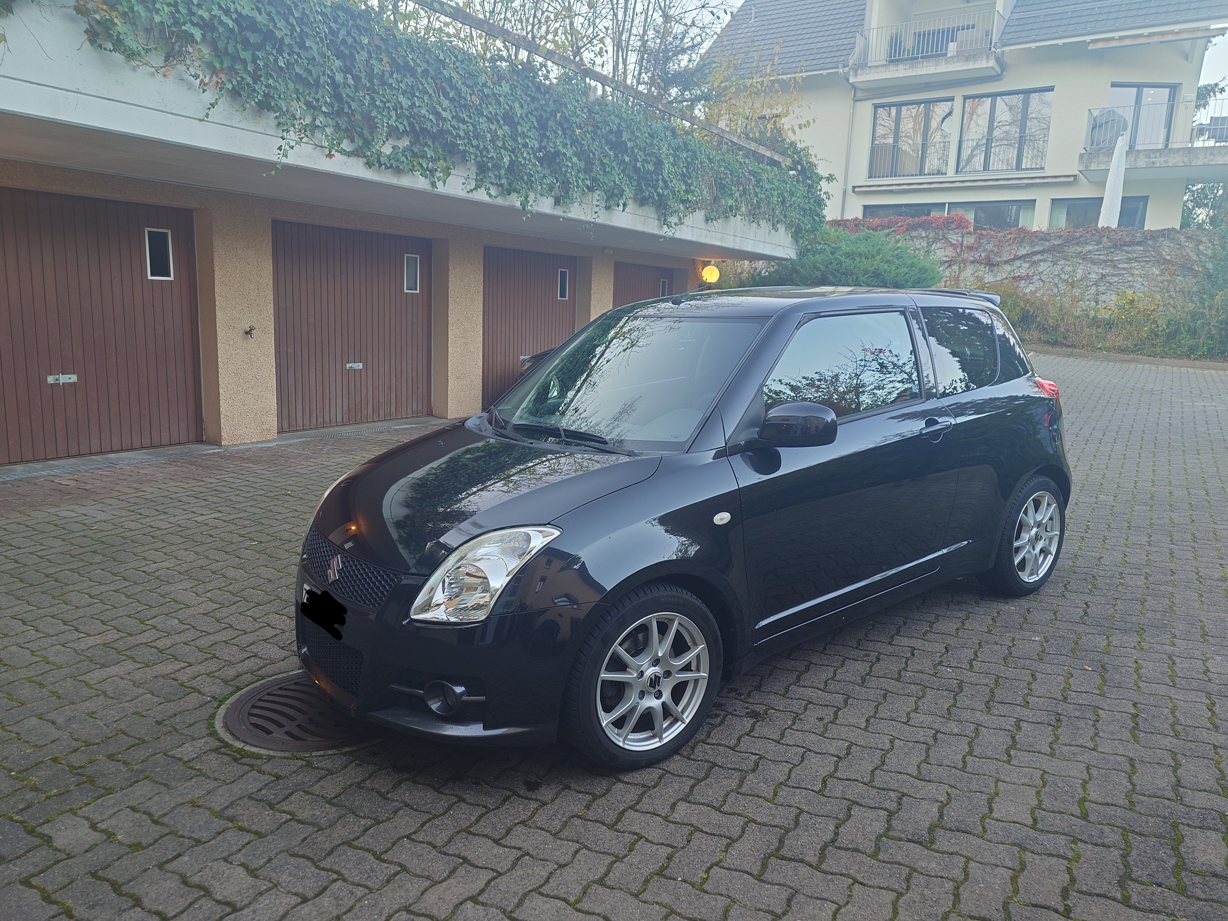 SUZUKI Swift 1.6i 16V Sport