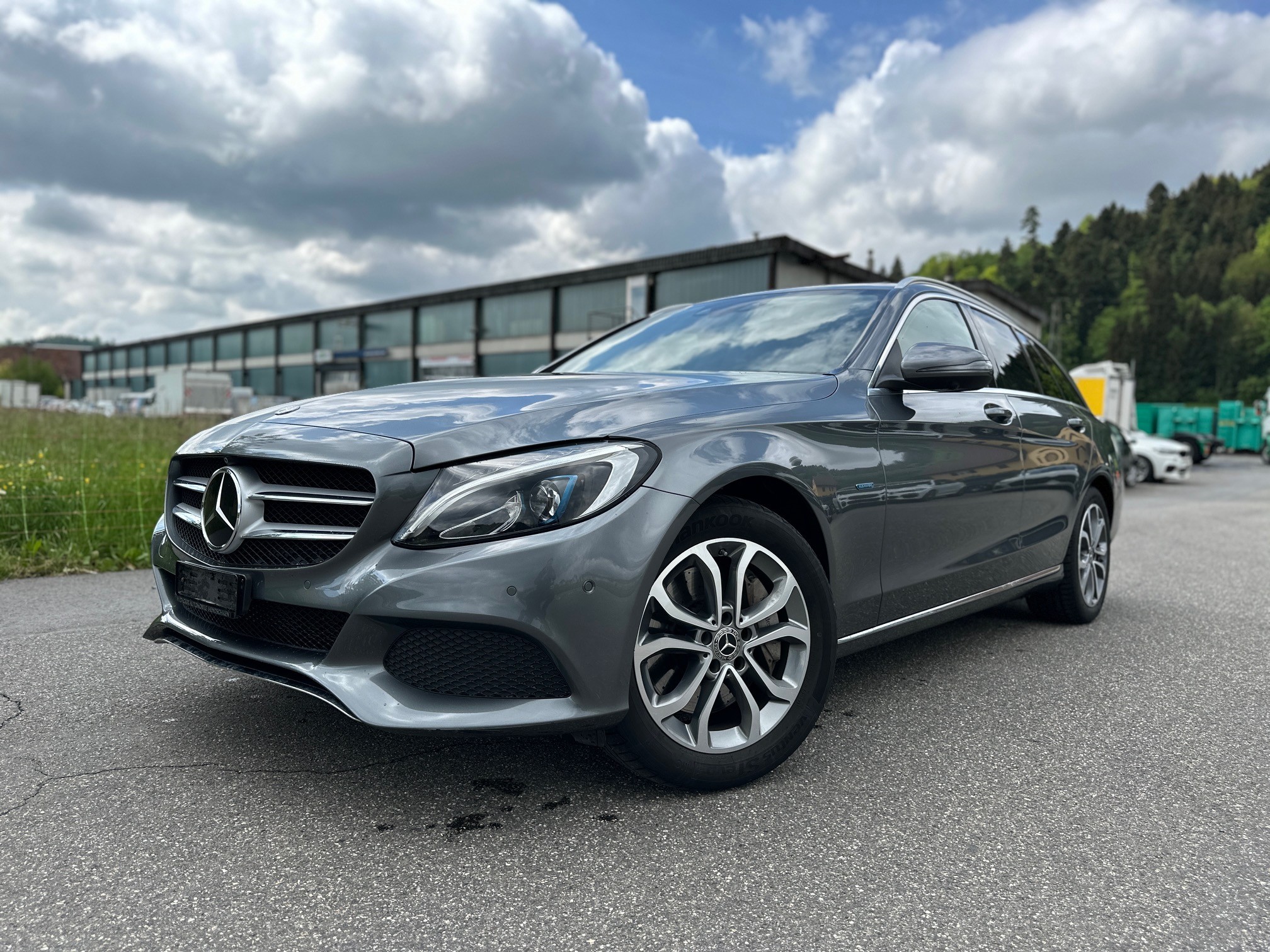 MERCEDES-BENZ C 350 e Avantgarde 7G-Tronic