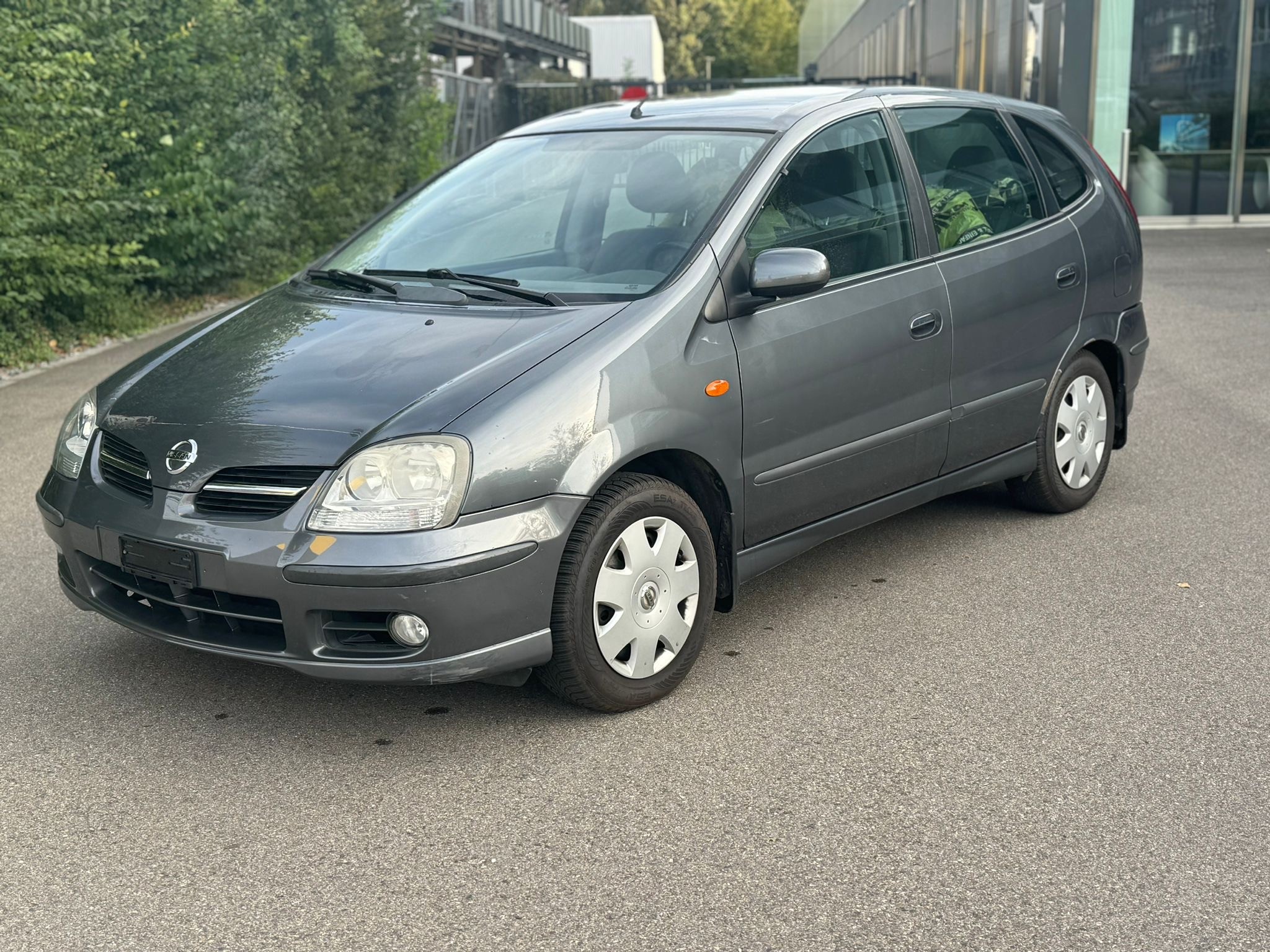 NISSAN Almera Tino 1.8 16V tekna