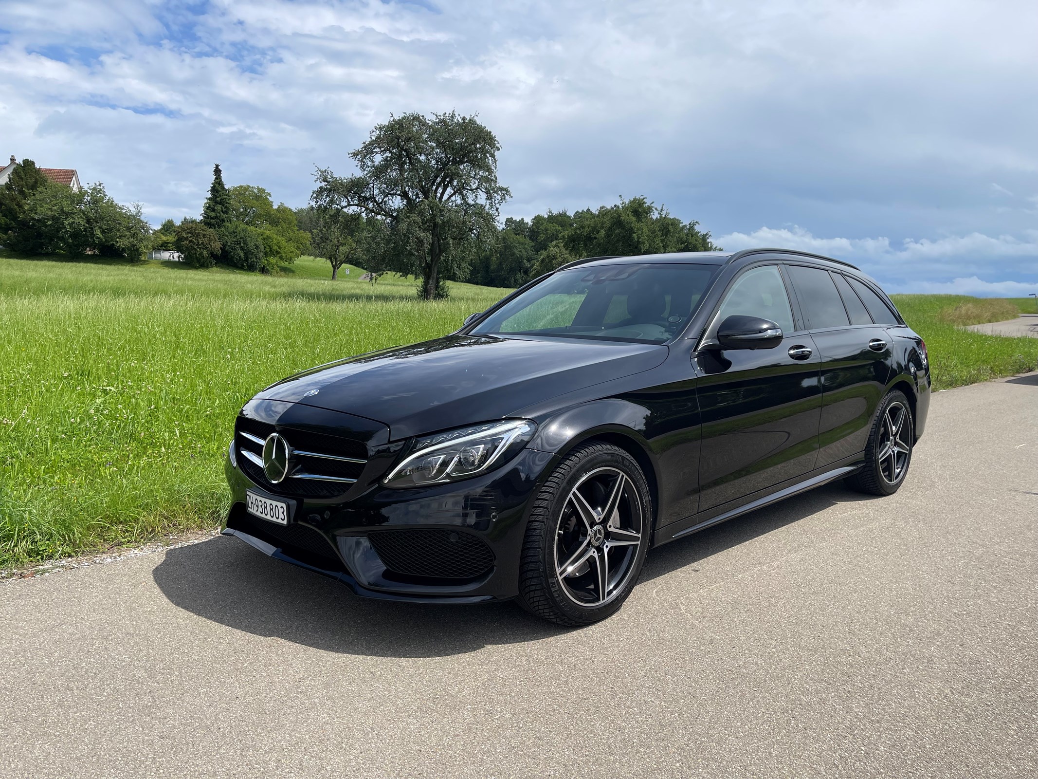 MERCEDES-BENZ C 250 d Swiss Star AMG Line 4Matic 9G-Tronic